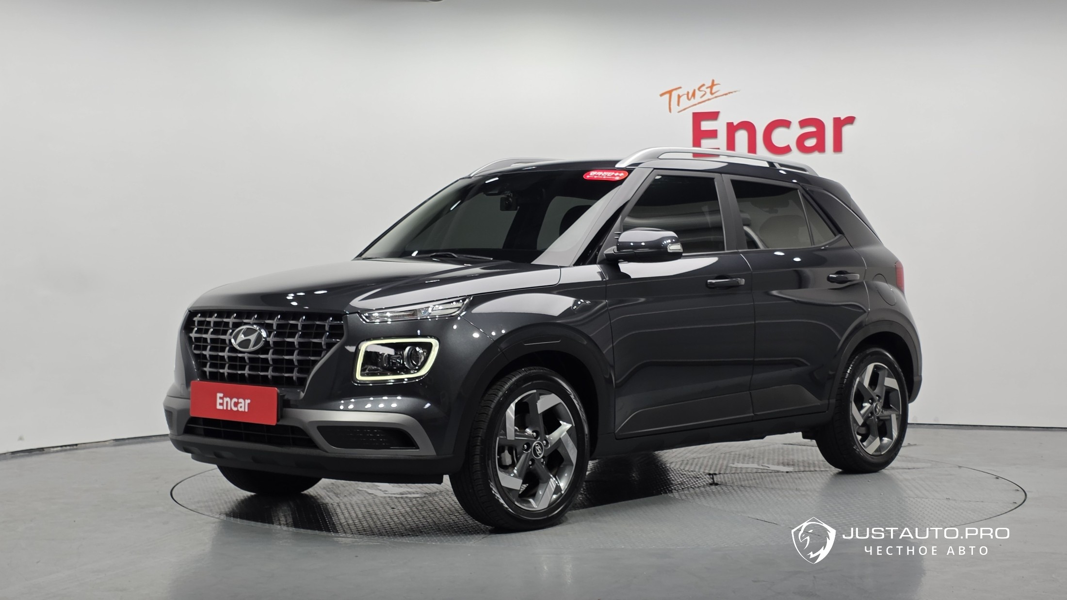 Автомобиль Hyundai Venue