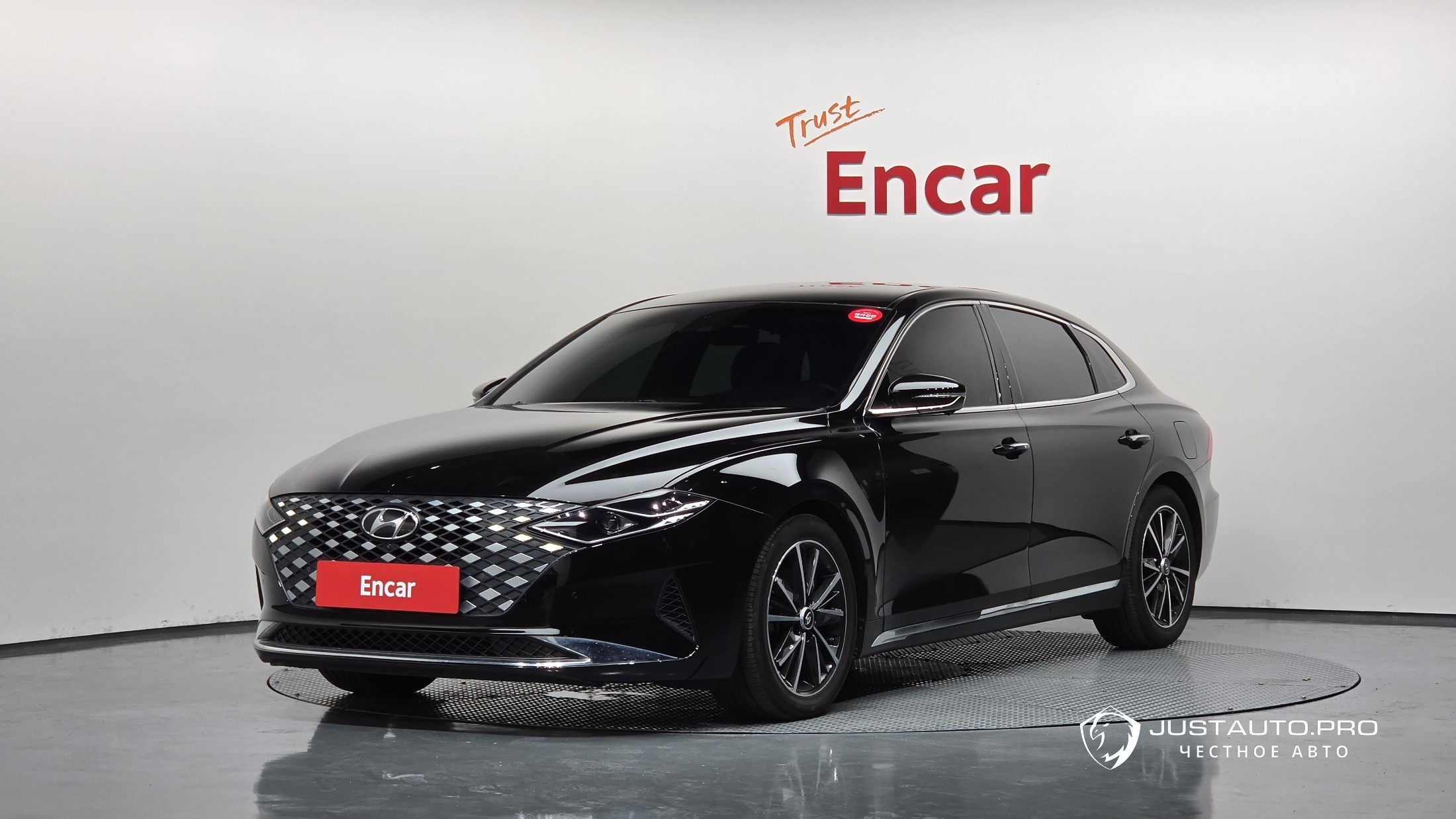 Автомобиль Hyundai Grandeur