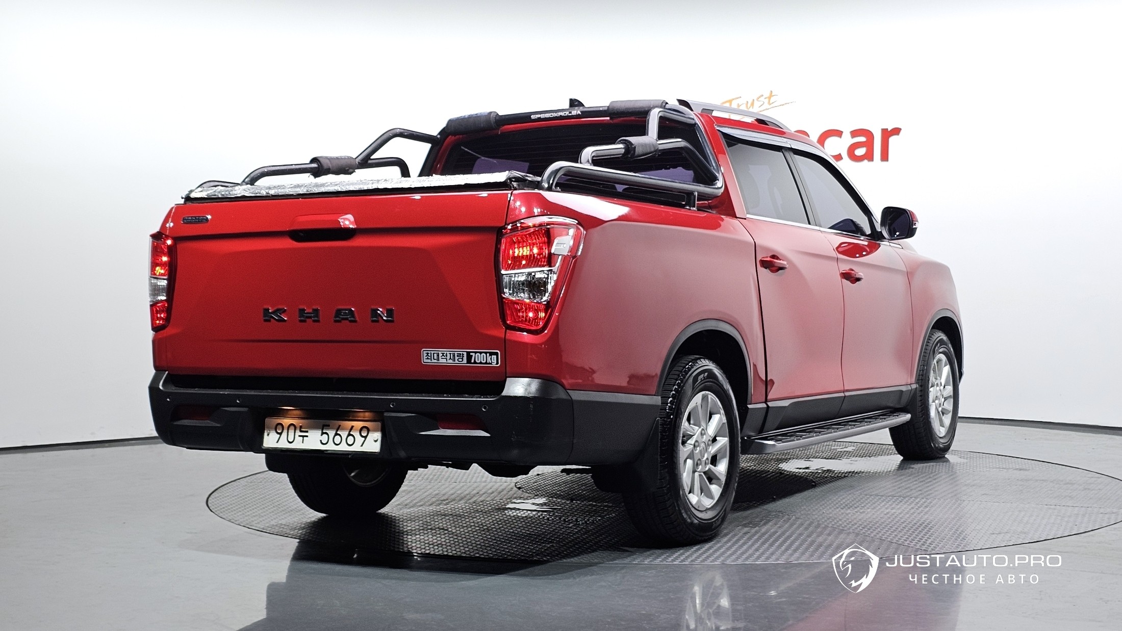 Автомобиль KG_Mobility_Ssangyong Rexton