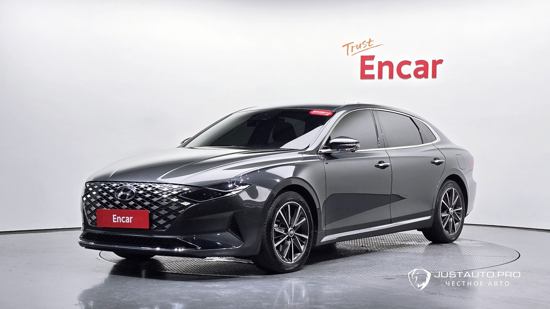 Автомобиль Hyundai Grandeur