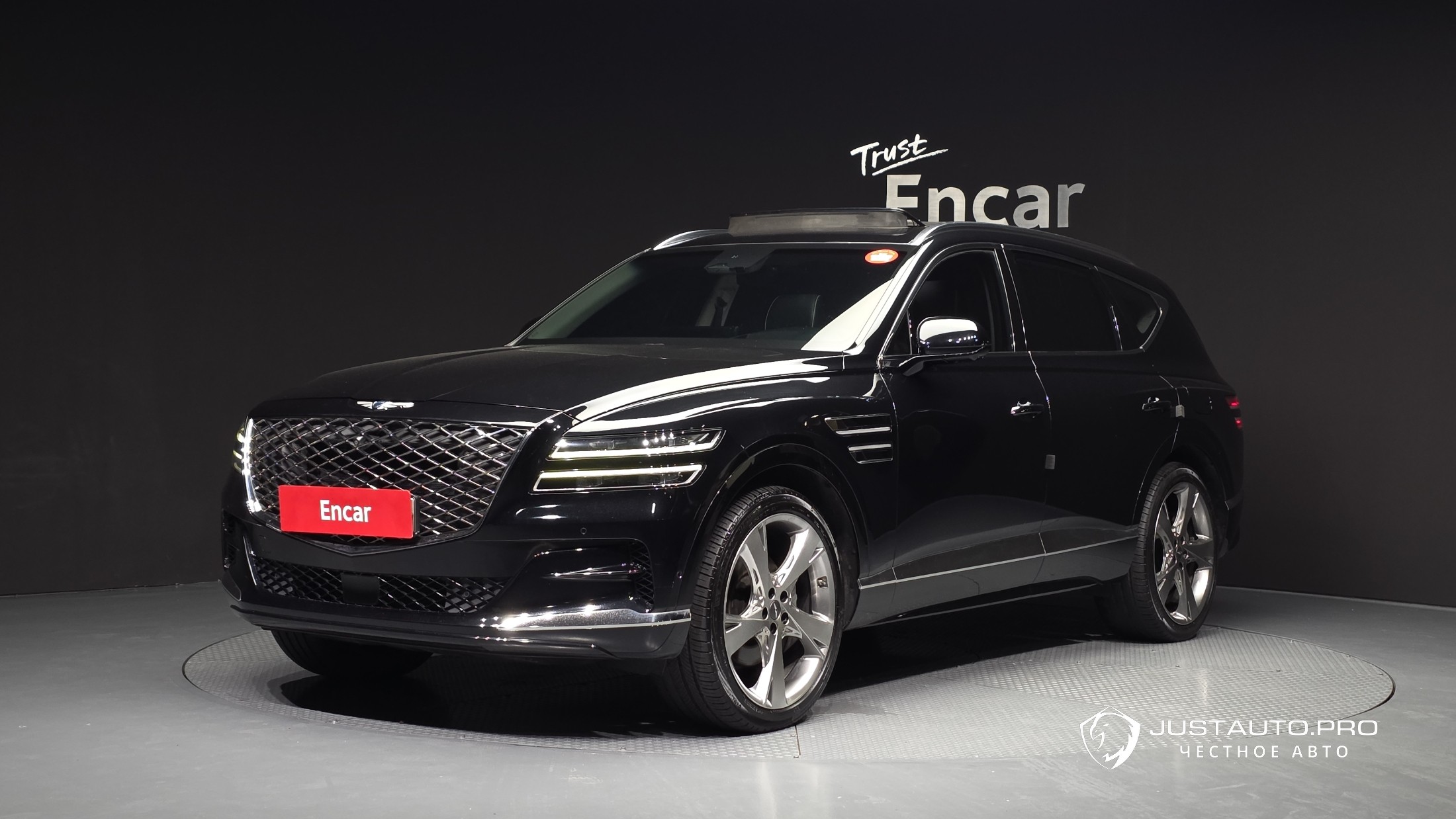 Автомобиль Genesis GV80