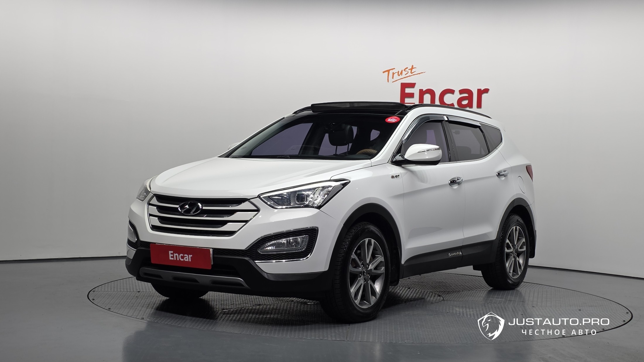 Автомобиль Hyundai Santafe