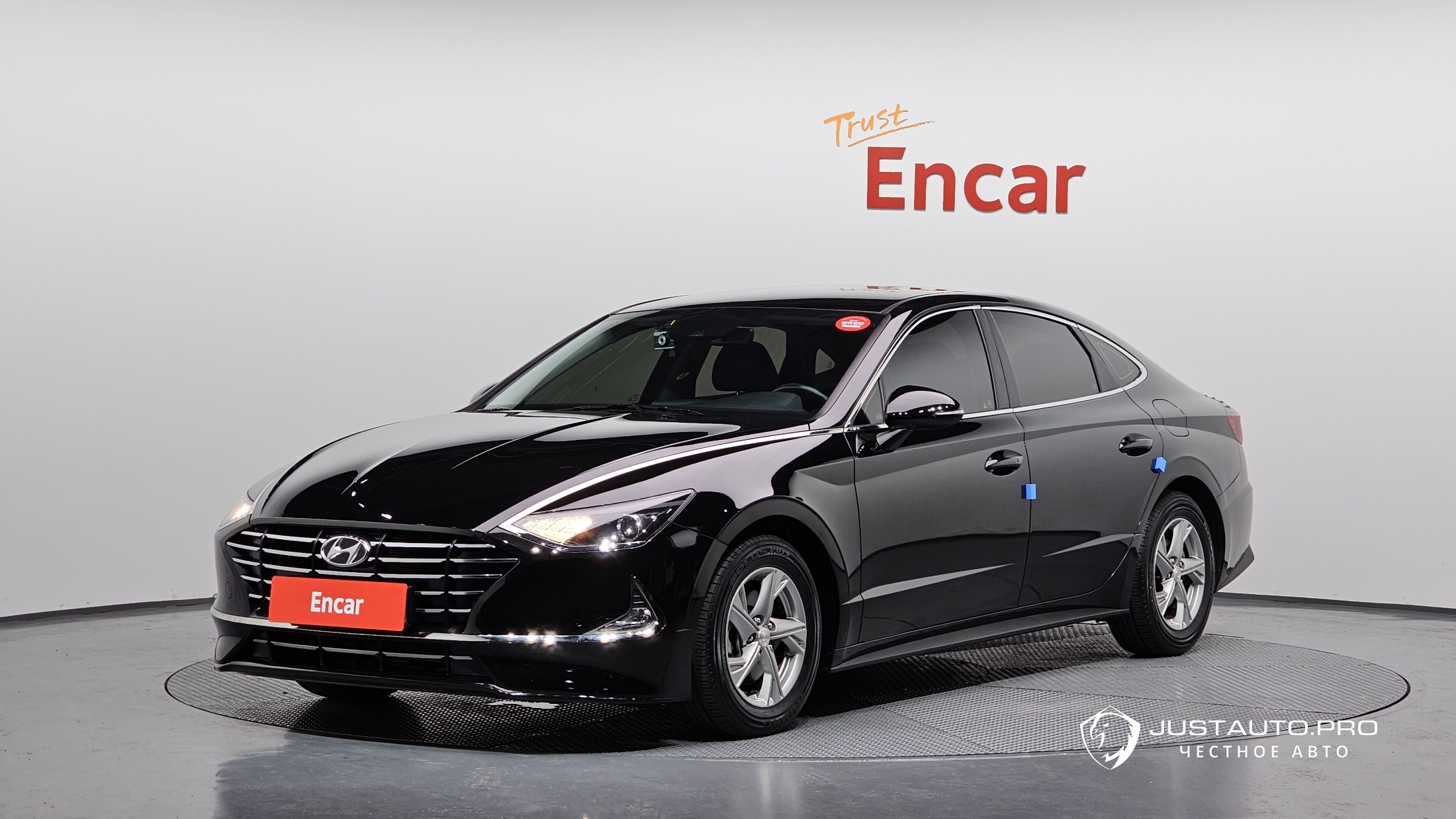 Автомобиль Hyundai Sonata