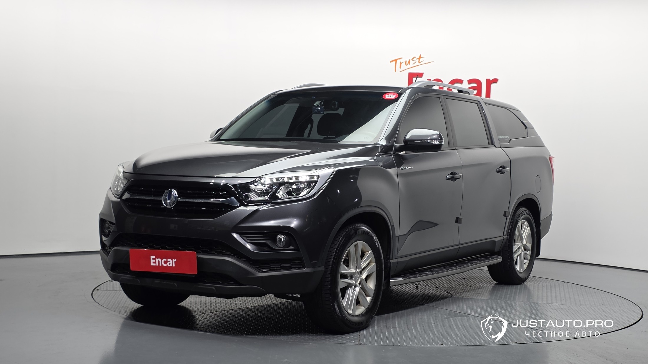 Автомобиль KG_Mobility_Ssangyong Rexton
