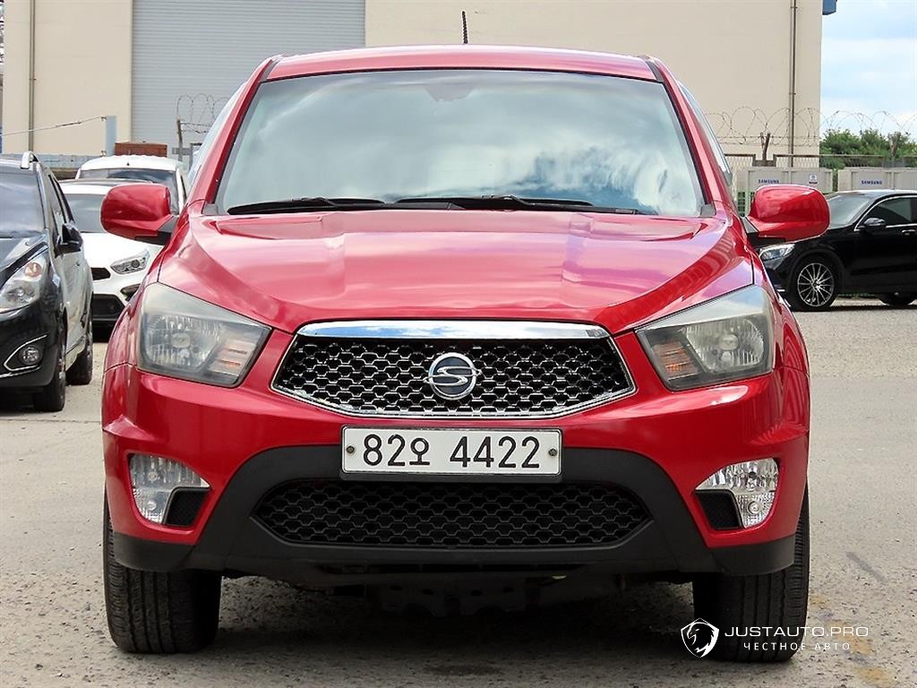 Автомобиль KG_Mobility_Ssangyong KORANDO