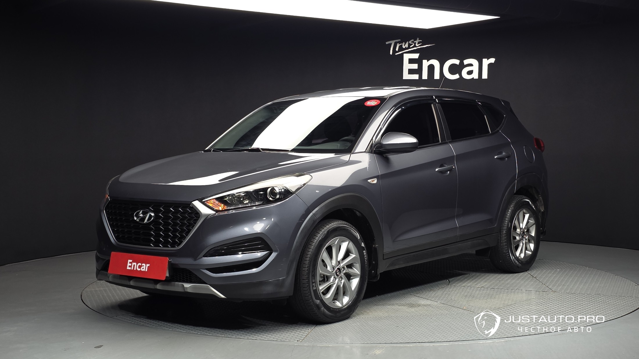 Автомобиль Hyundai Tucson