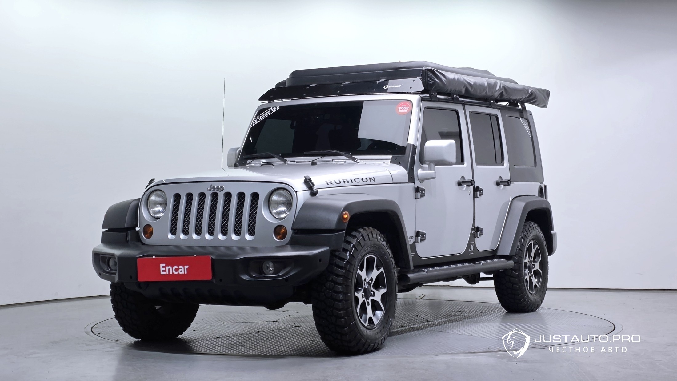 Автомобиль Jeep Wrangler