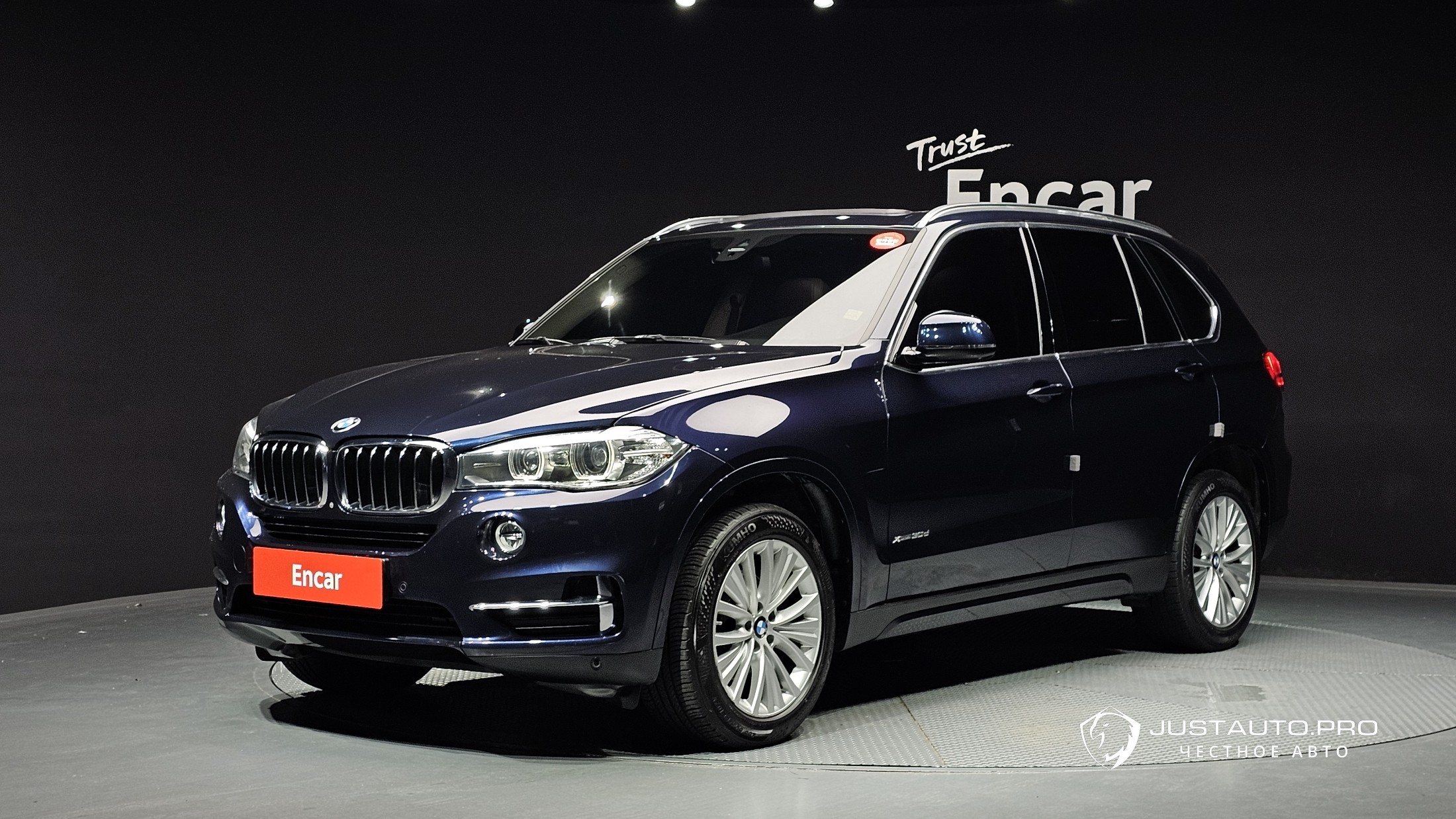 Автомобиль BMW X5