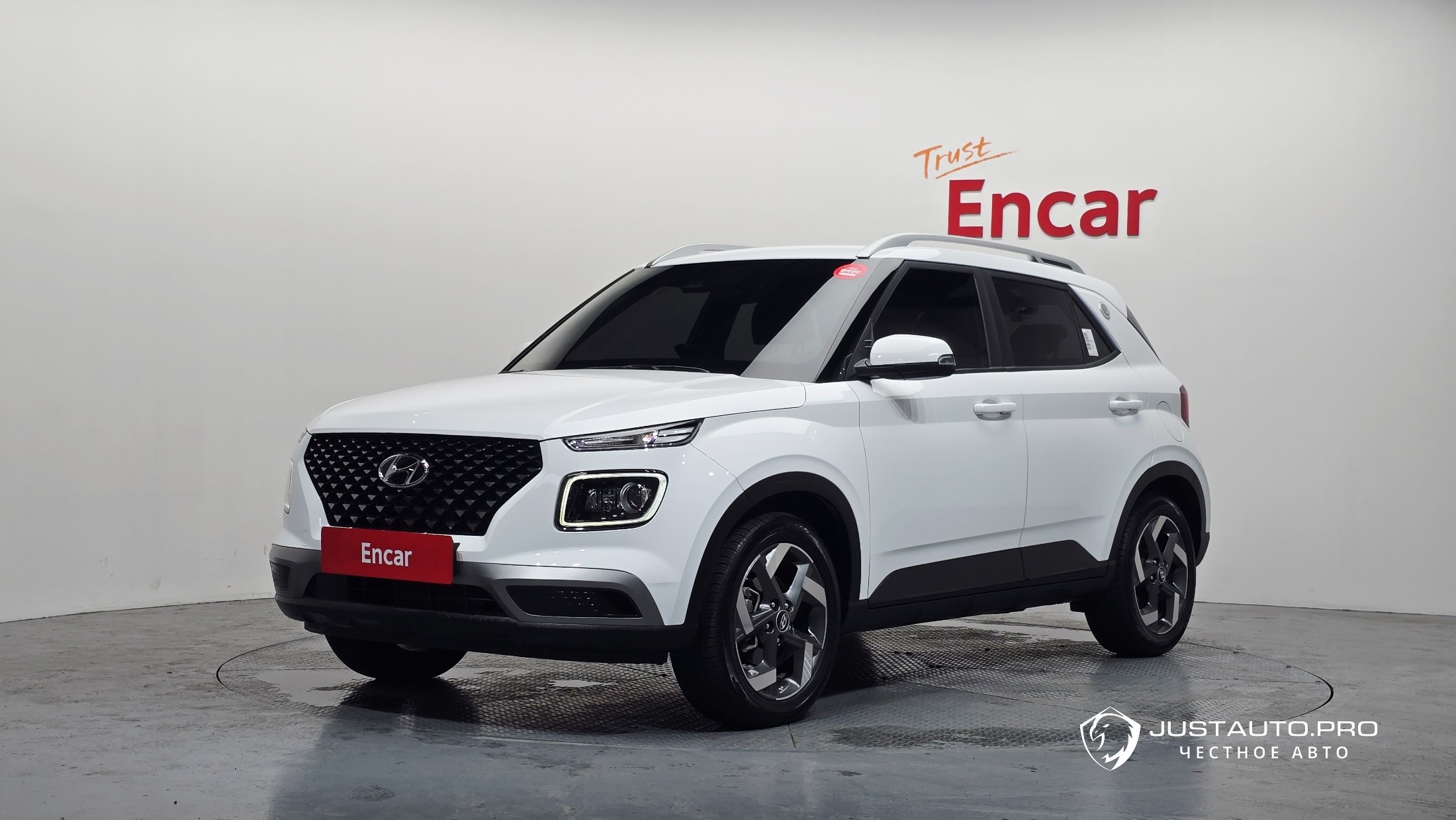 Автомобиль Hyundai Venue