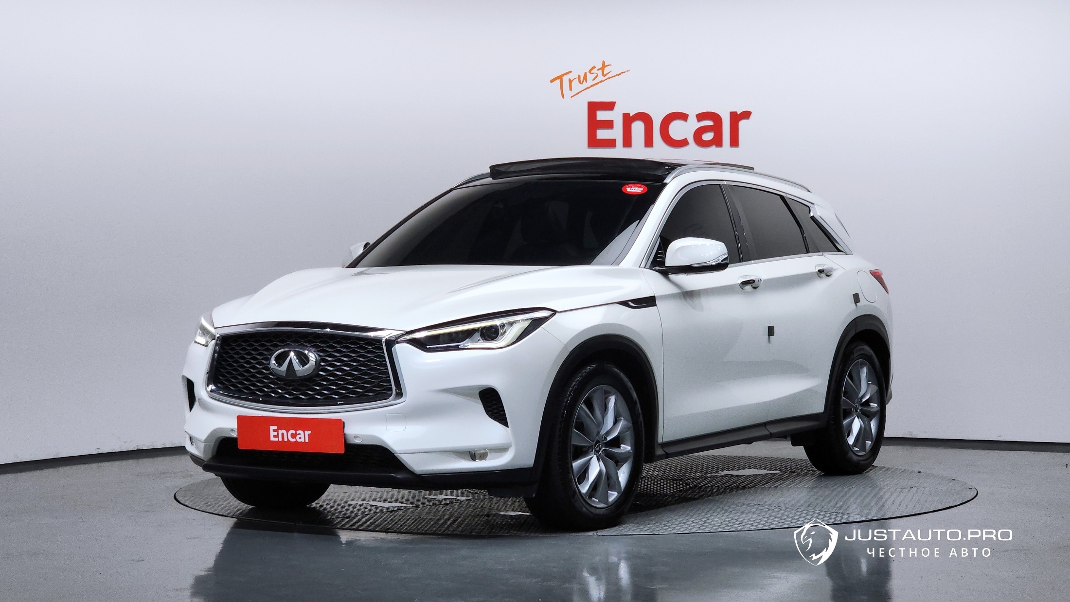 Автомобиль Infiniti QX50