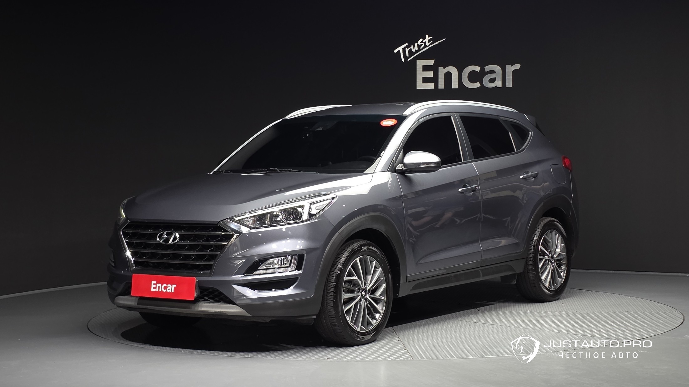 Автомобиль Hyundai Tucson