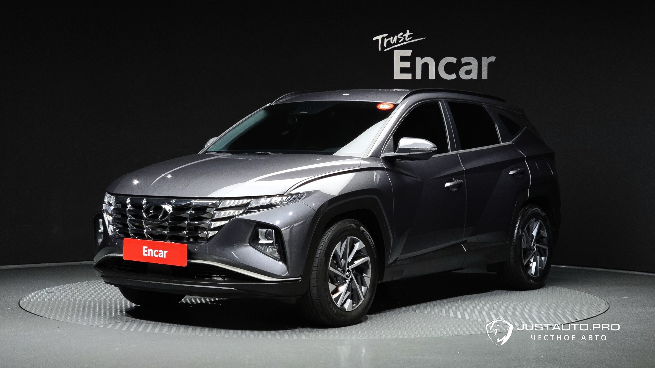 Автомобиль Hyundai Tucson