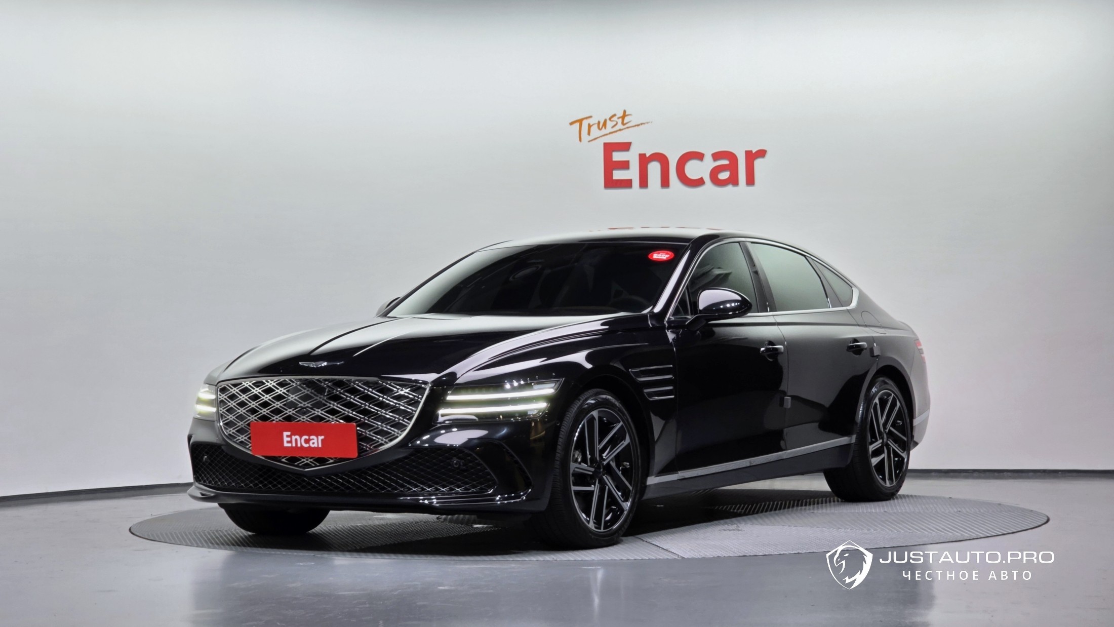 Автомобиль Genesis G80