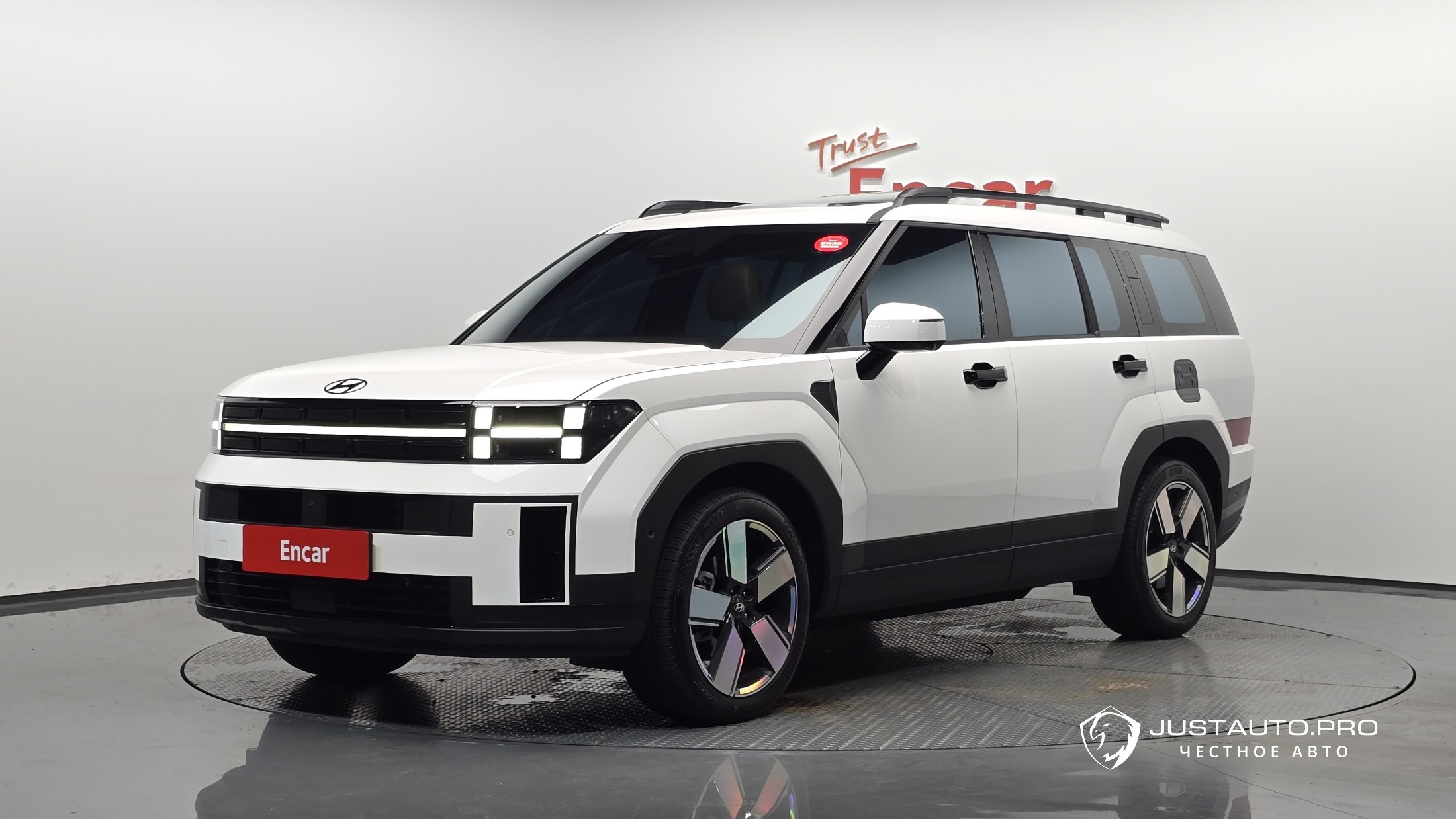 Автомобиль Hyundai Santafe