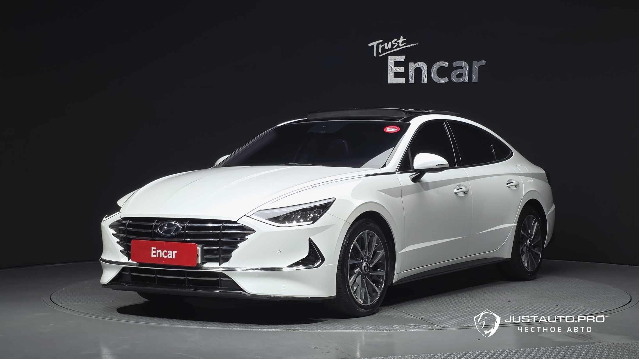 Автомобиль Hyundai Sonata
