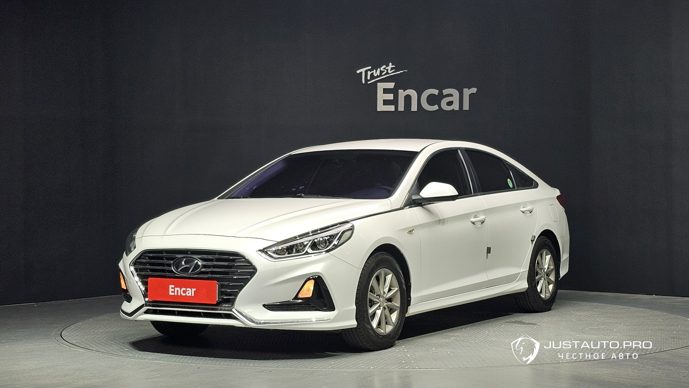 Автомобиль Hyundai Sonata