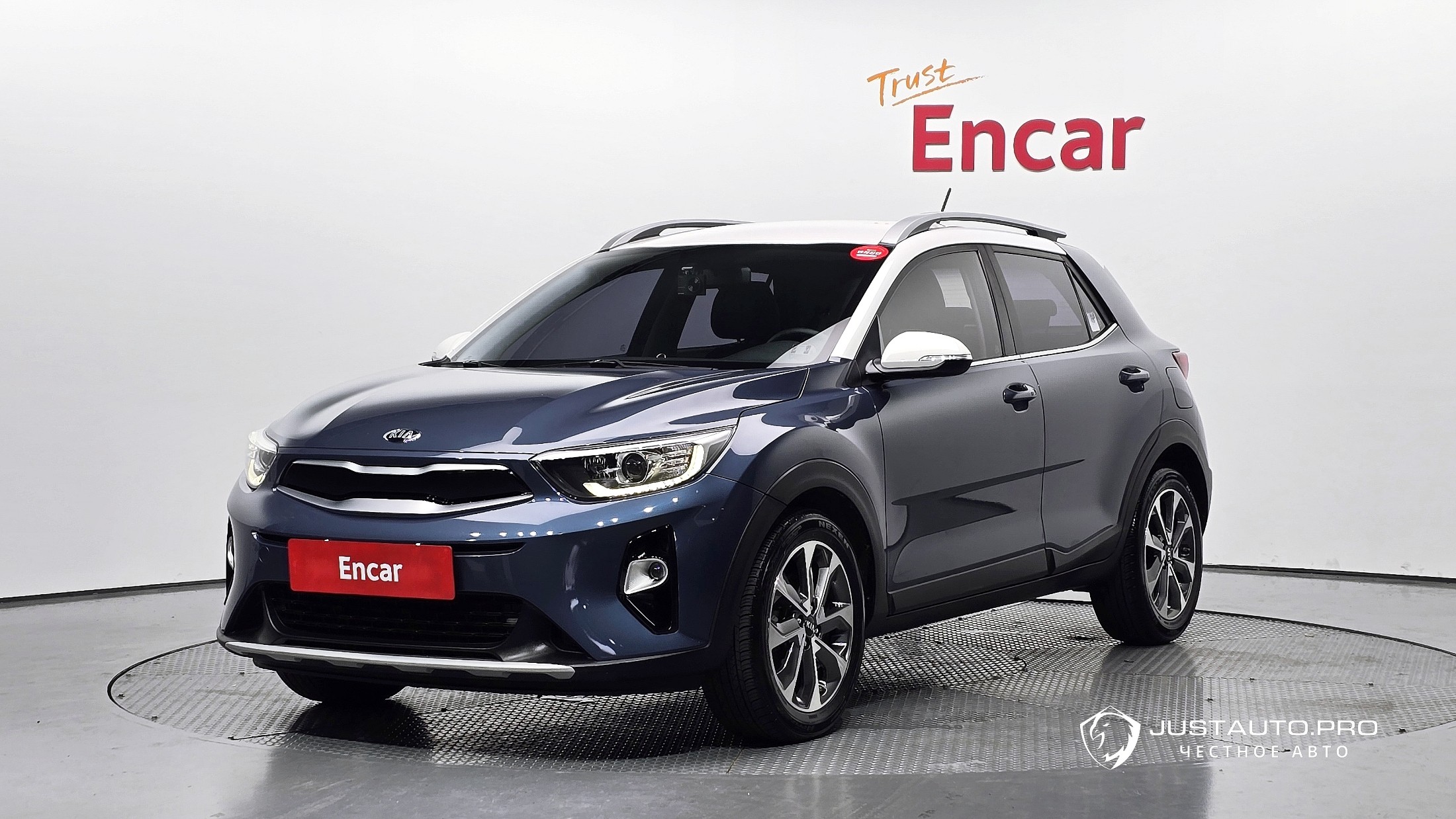 Автомобиль Kia Stonic