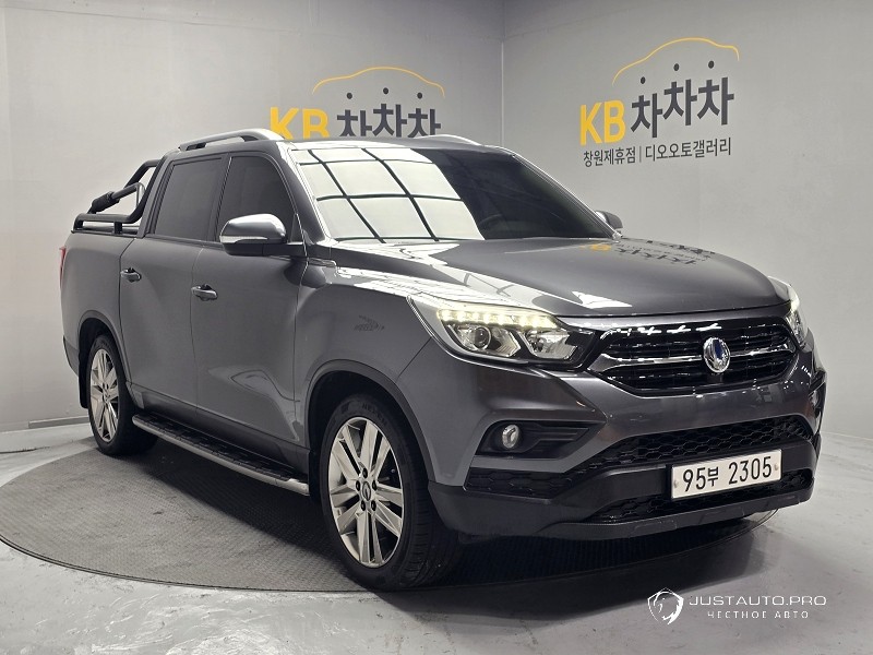 Автомобиль KG_Mobility_Ssangyong Rexton