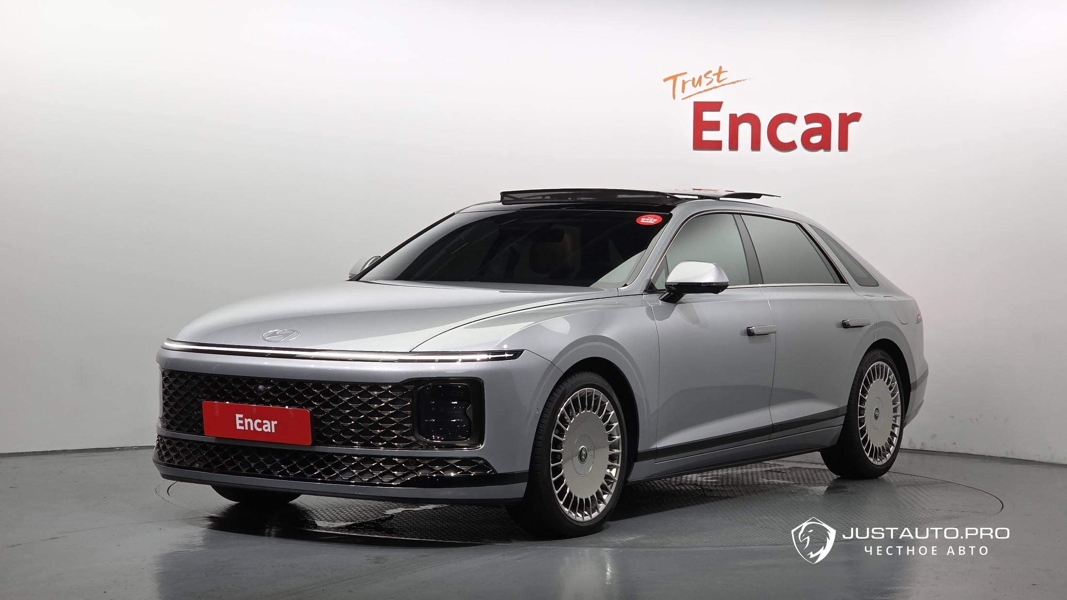 Автомобиль Hyundai Grandeur