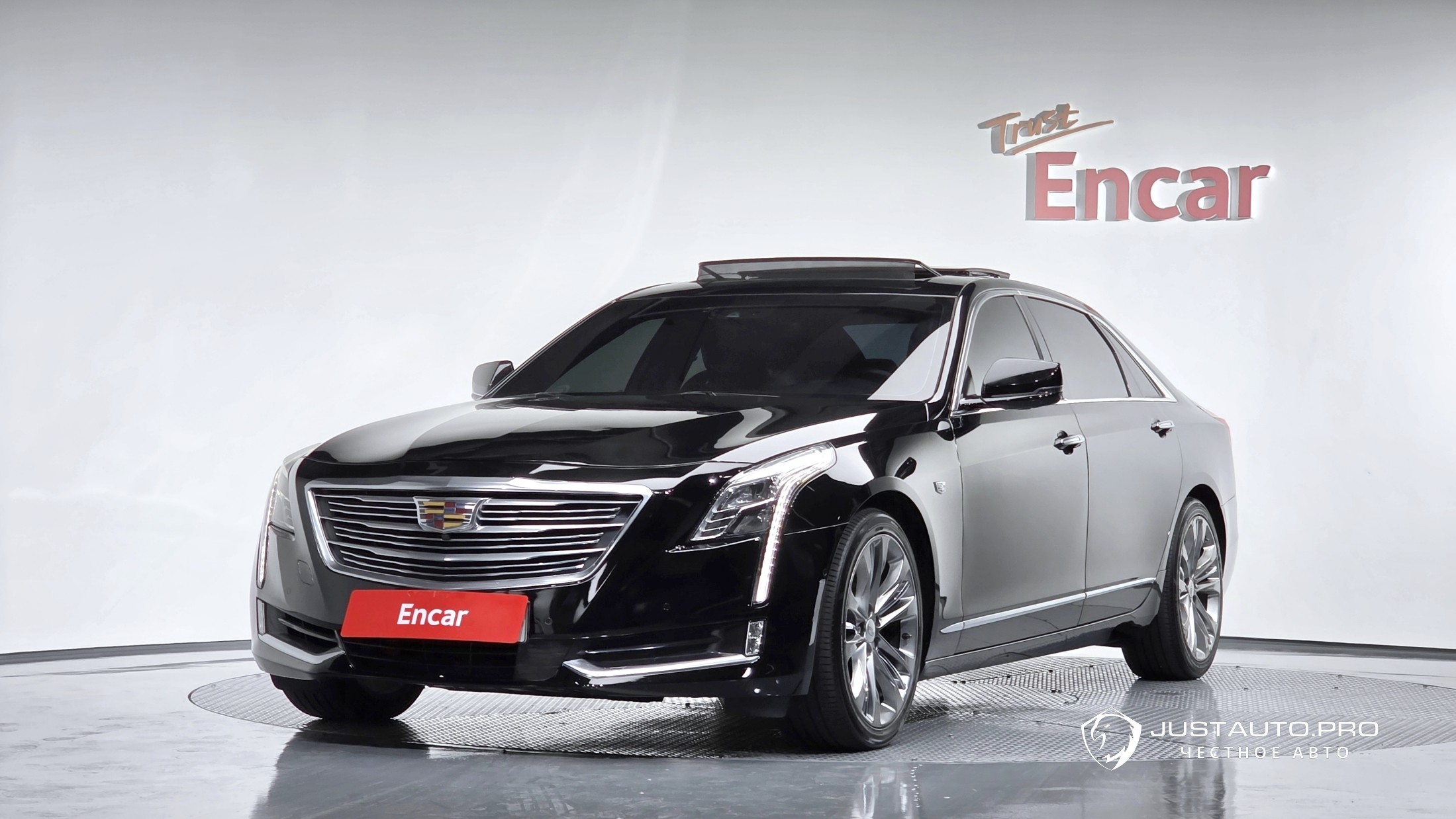 Автомобиль Cadillac CT6