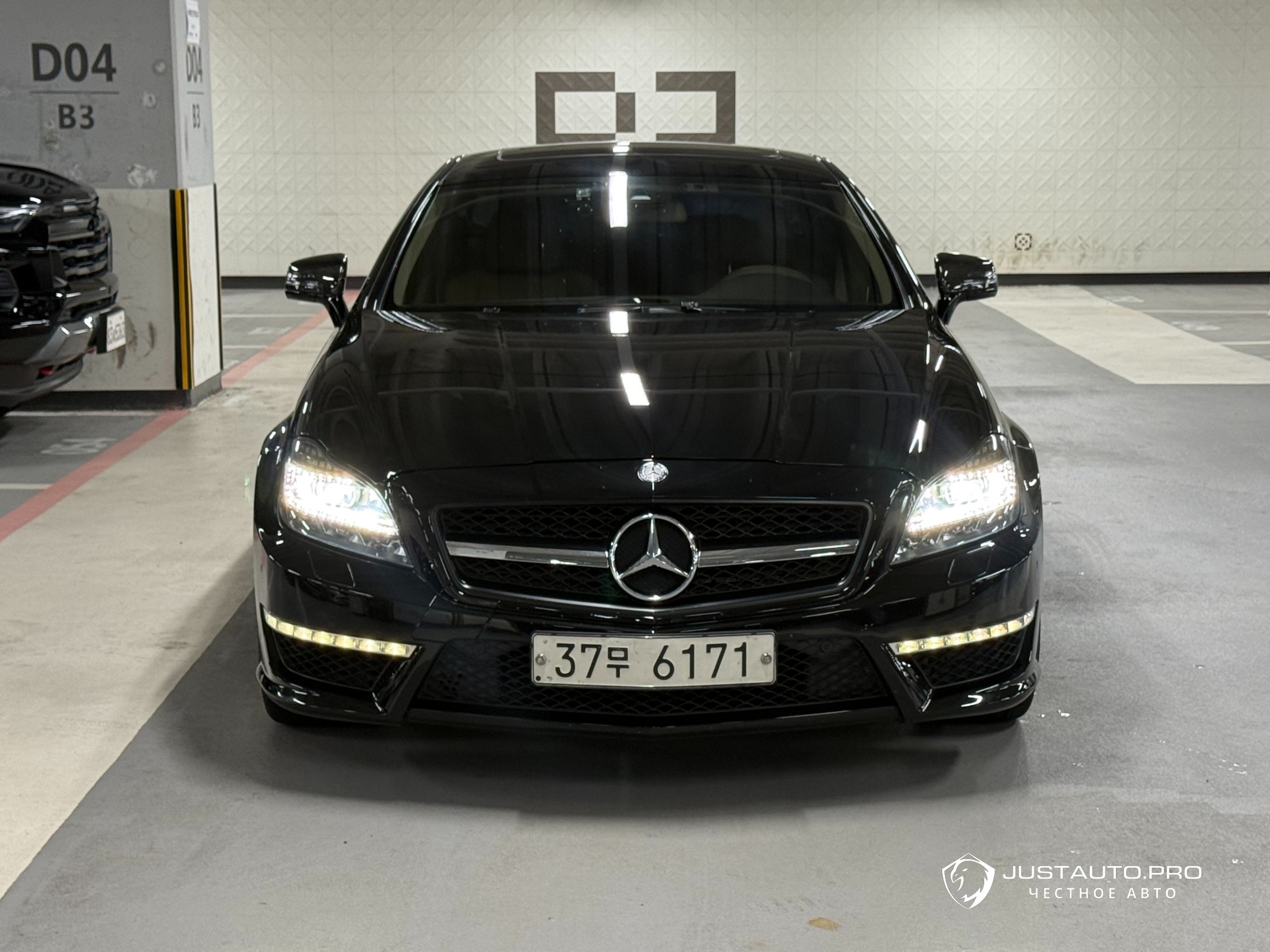 Автомобиль Mercedes-Benz CLS-Class
