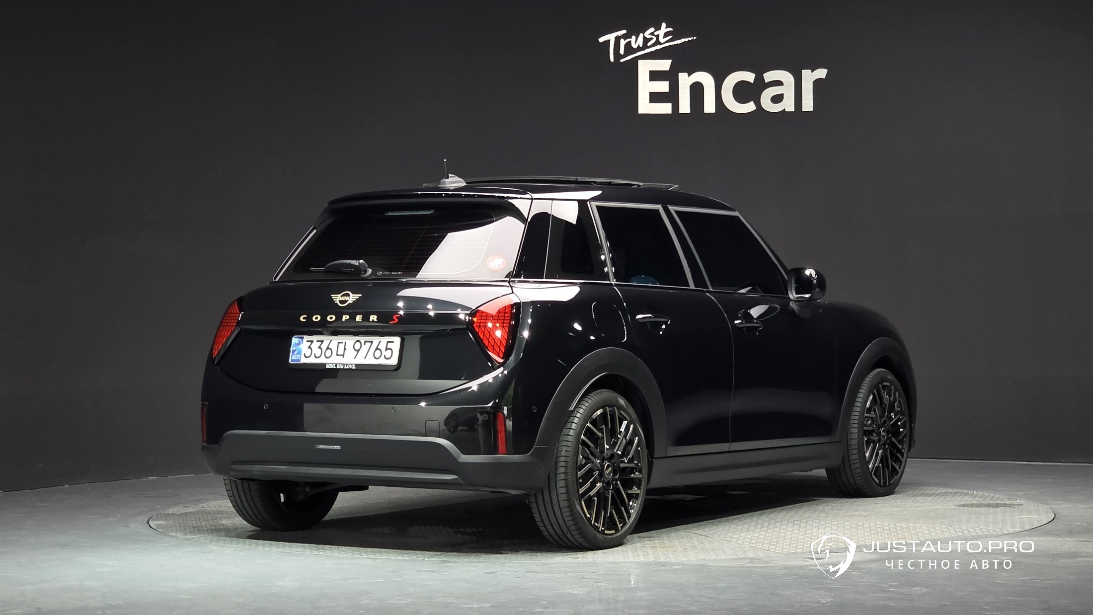 Автомобиль Mini Cooper