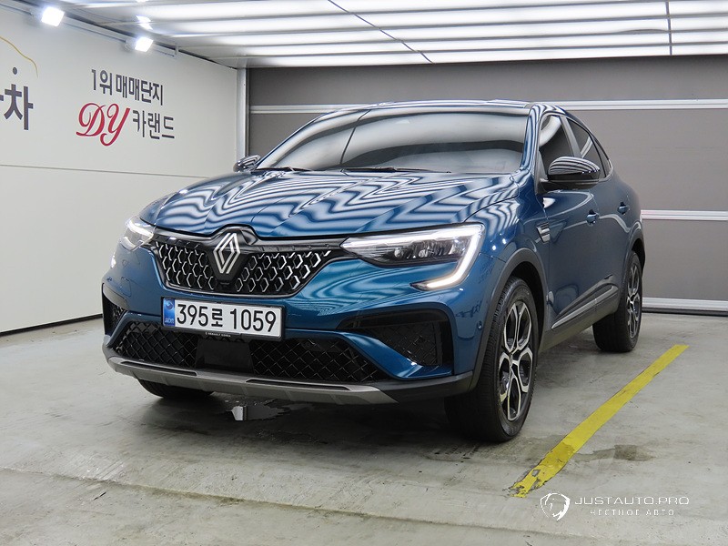 Автомобиль Renault-KoreaSamsung Arkana
