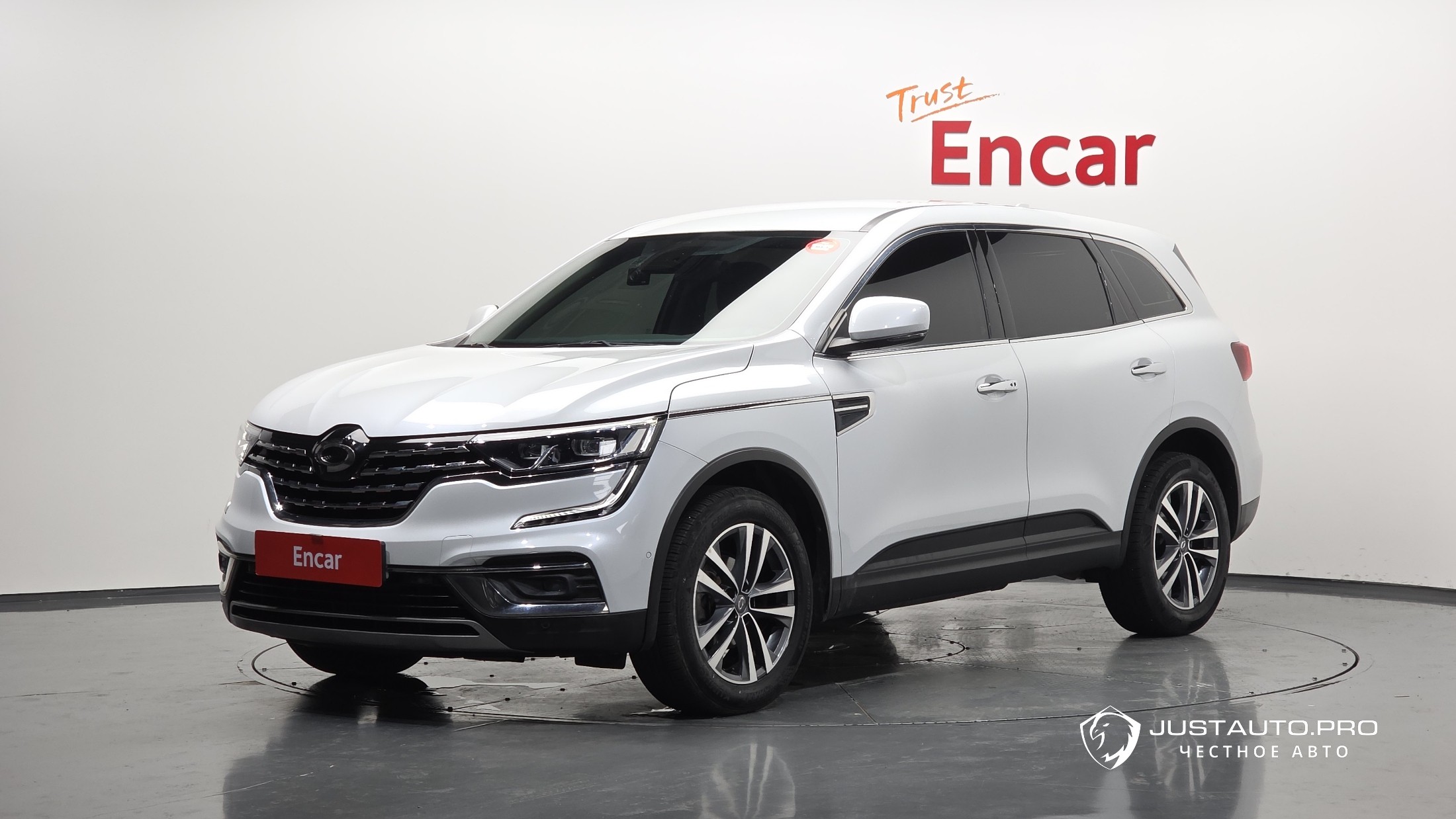 Автомобиль Renault-KoreaSamsung QM6