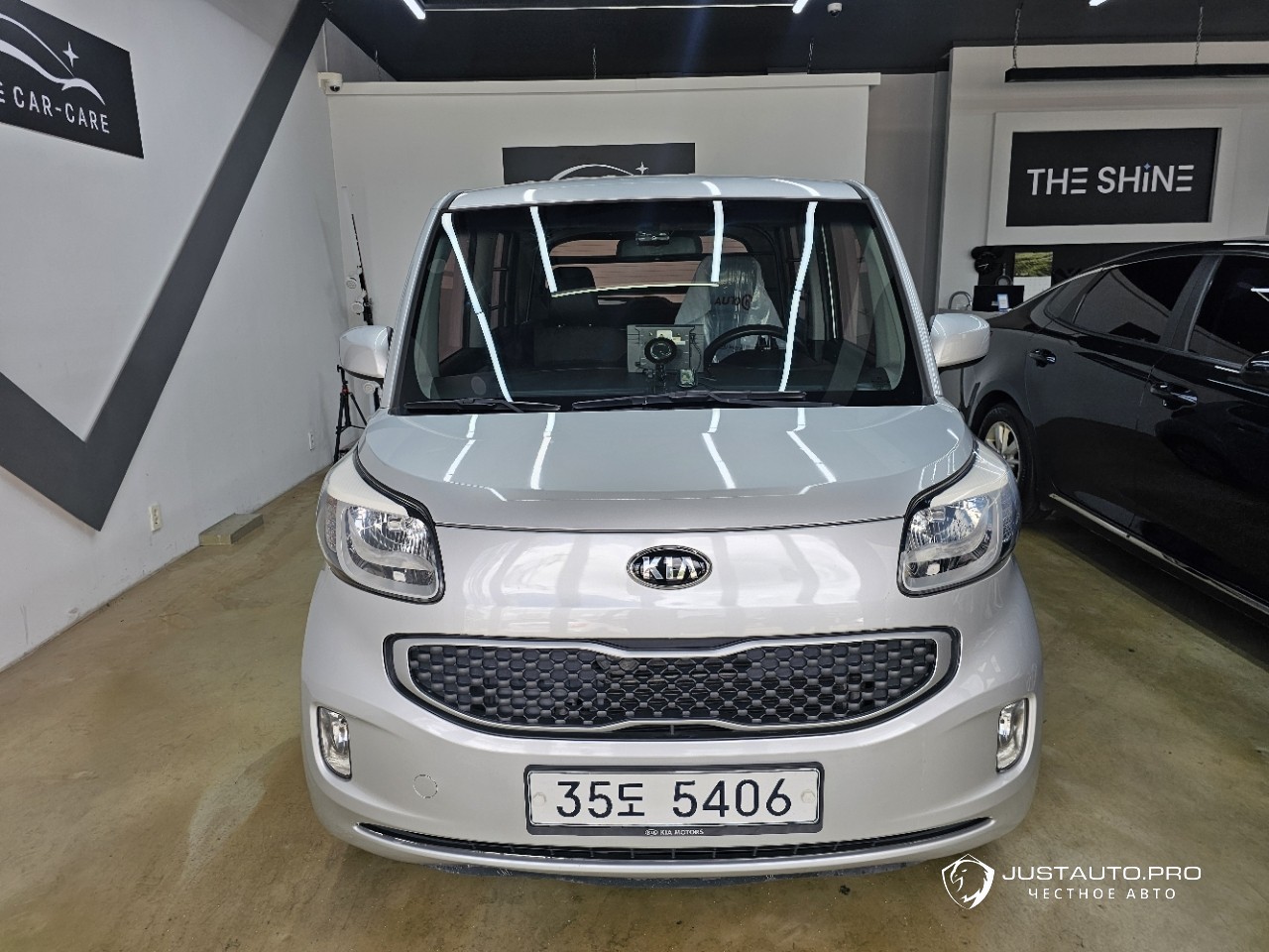 Автомобиль Kia RAY