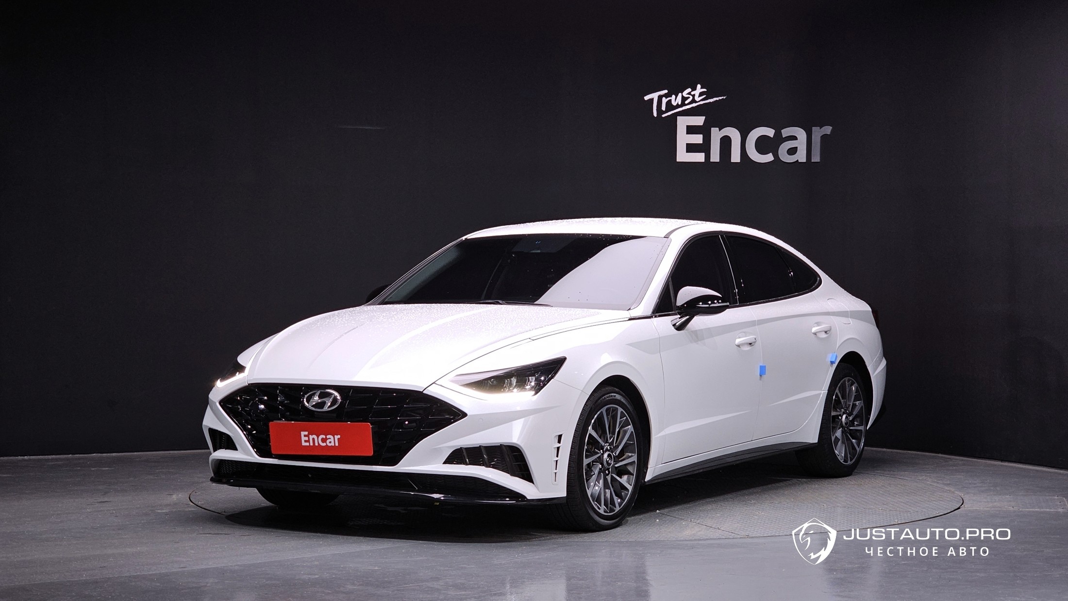 Автомобиль Hyundai Sonata