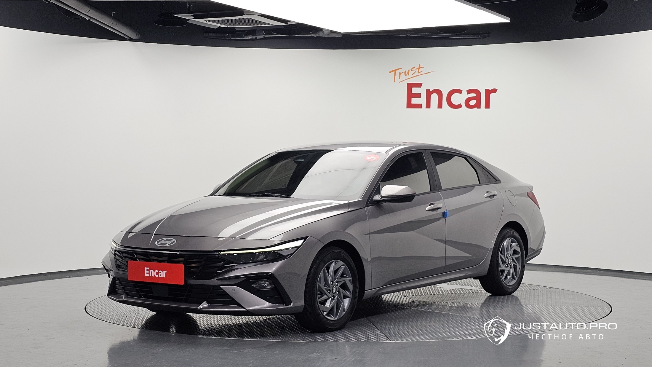 Автомобиль Hyundai AVANTE