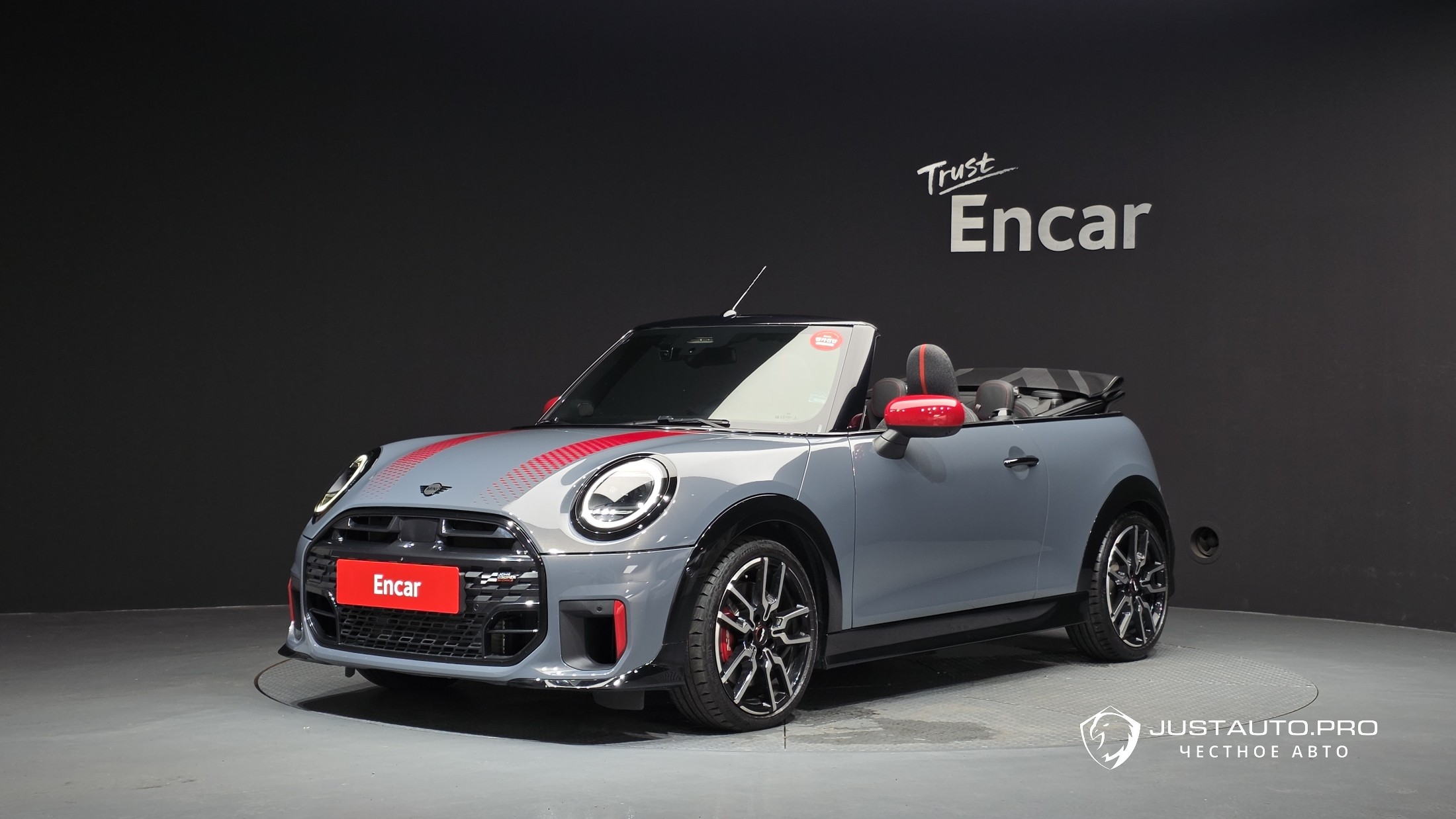 Автомобиль Mini Cooper Convertible