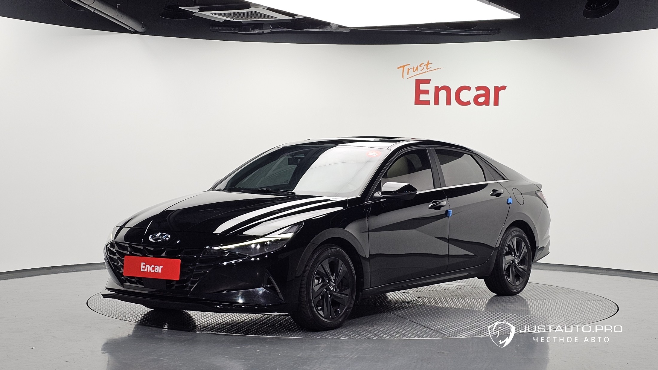 Автомобиль Hyundai AVANTE