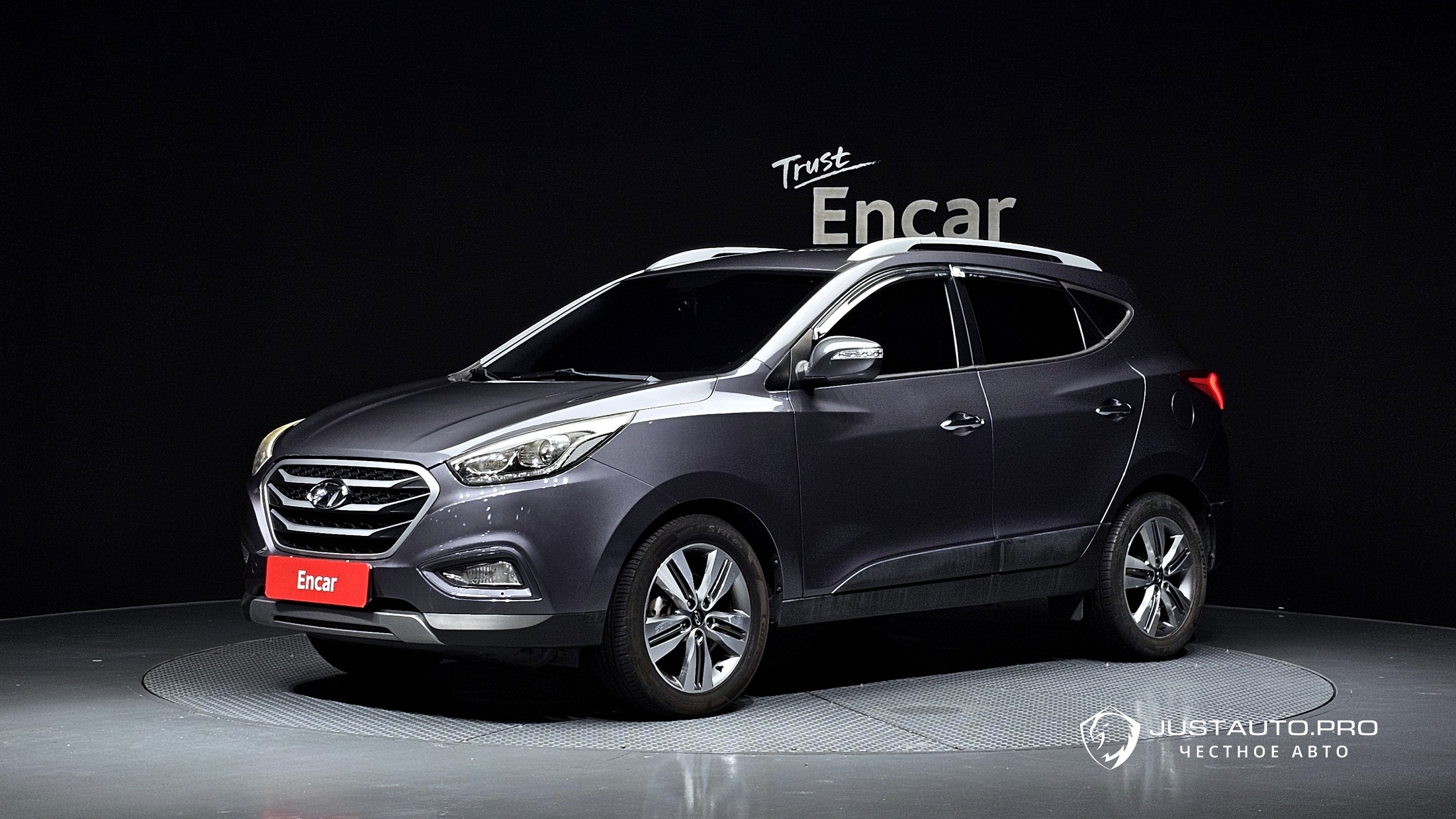 Автомобиль Hyundai Tucson