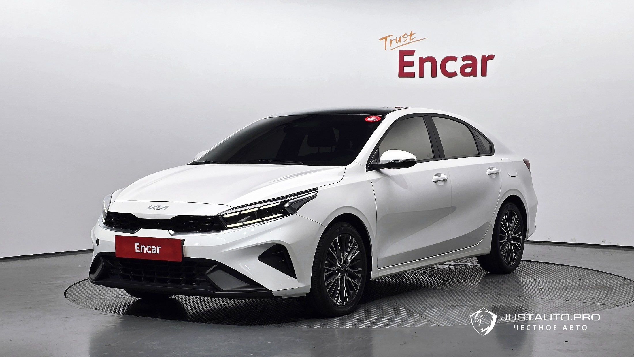 Автомобиль Kia K3