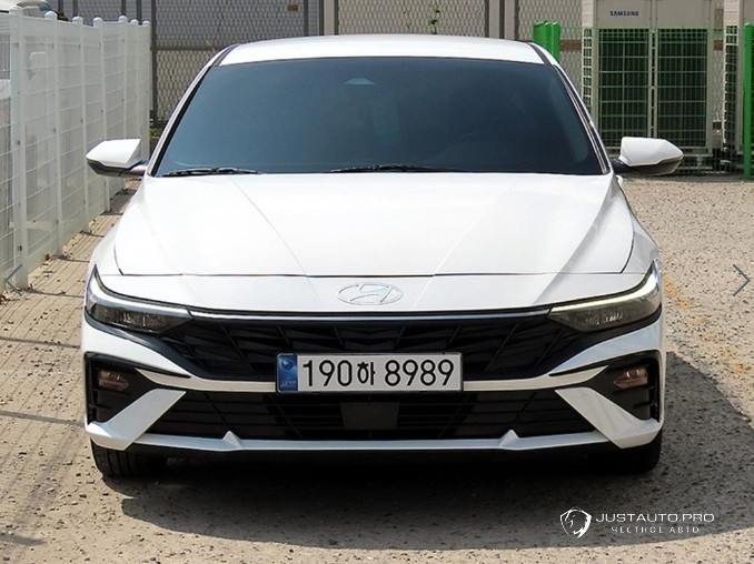 Автомобиль Hyundai AVANTE