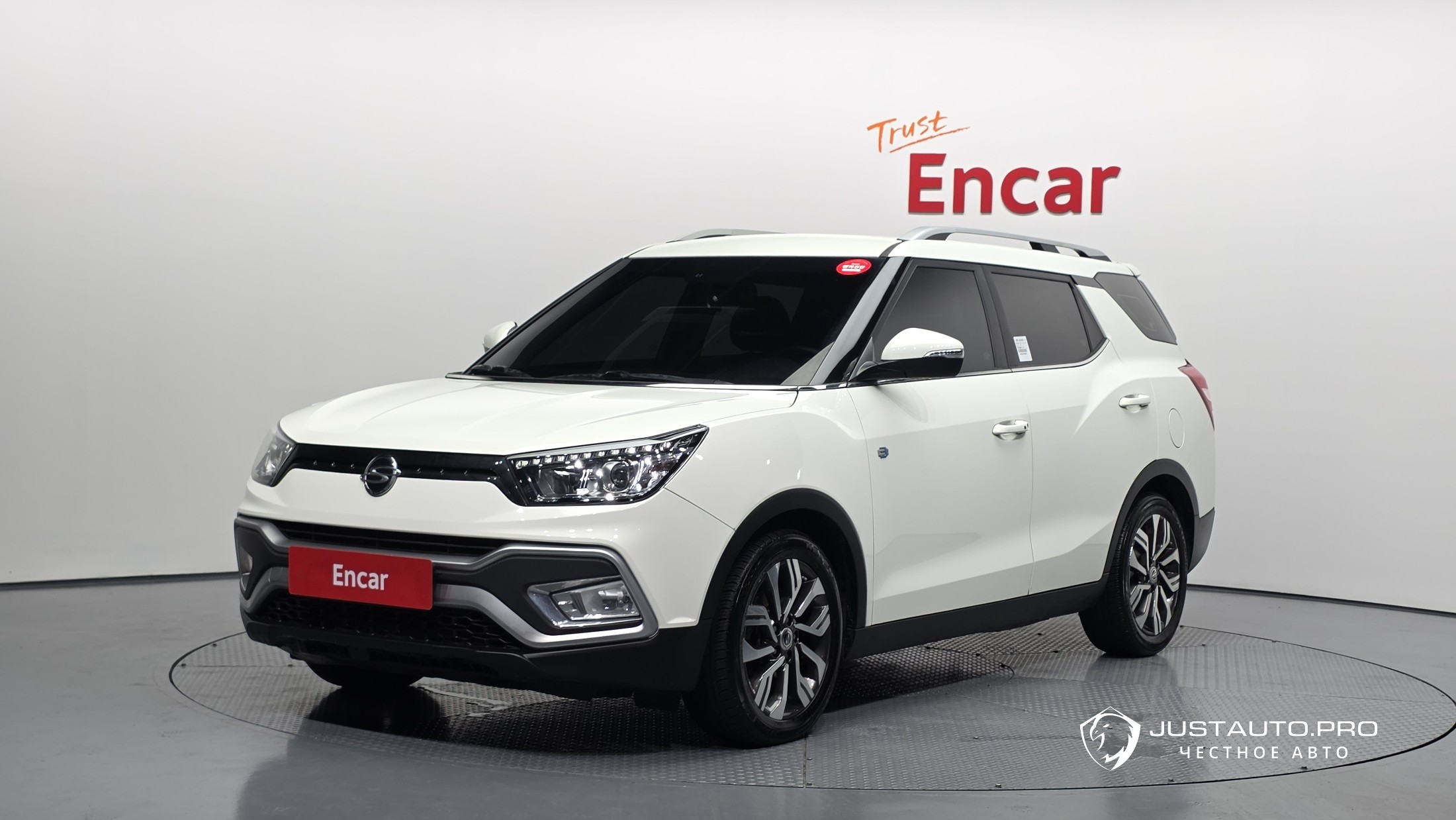Автомобиль KG_Mobility_Ssangyong TIBOLI