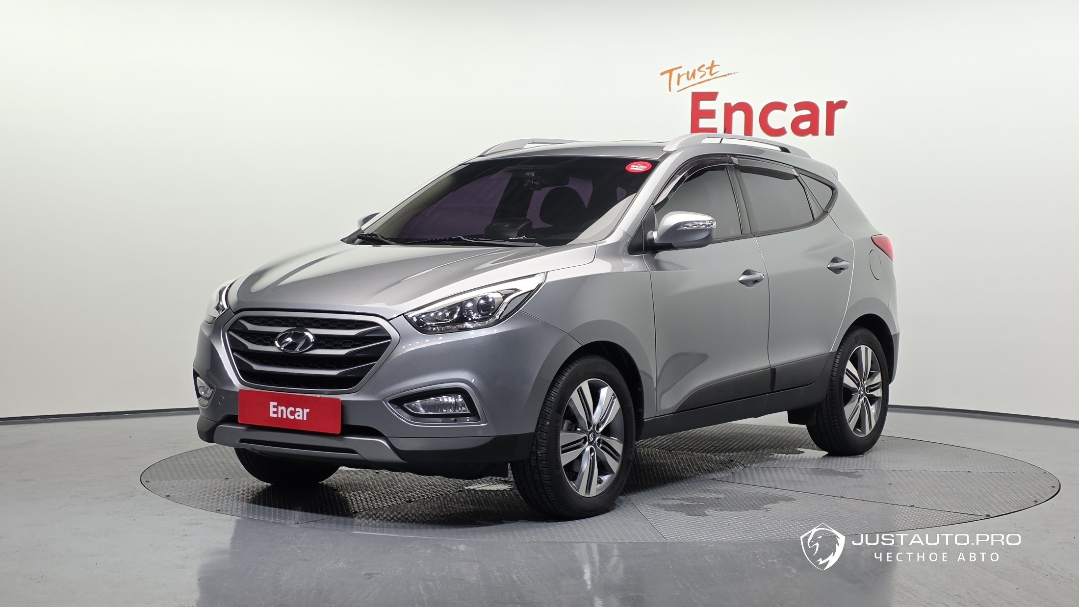 Автомобиль Hyundai Tucson