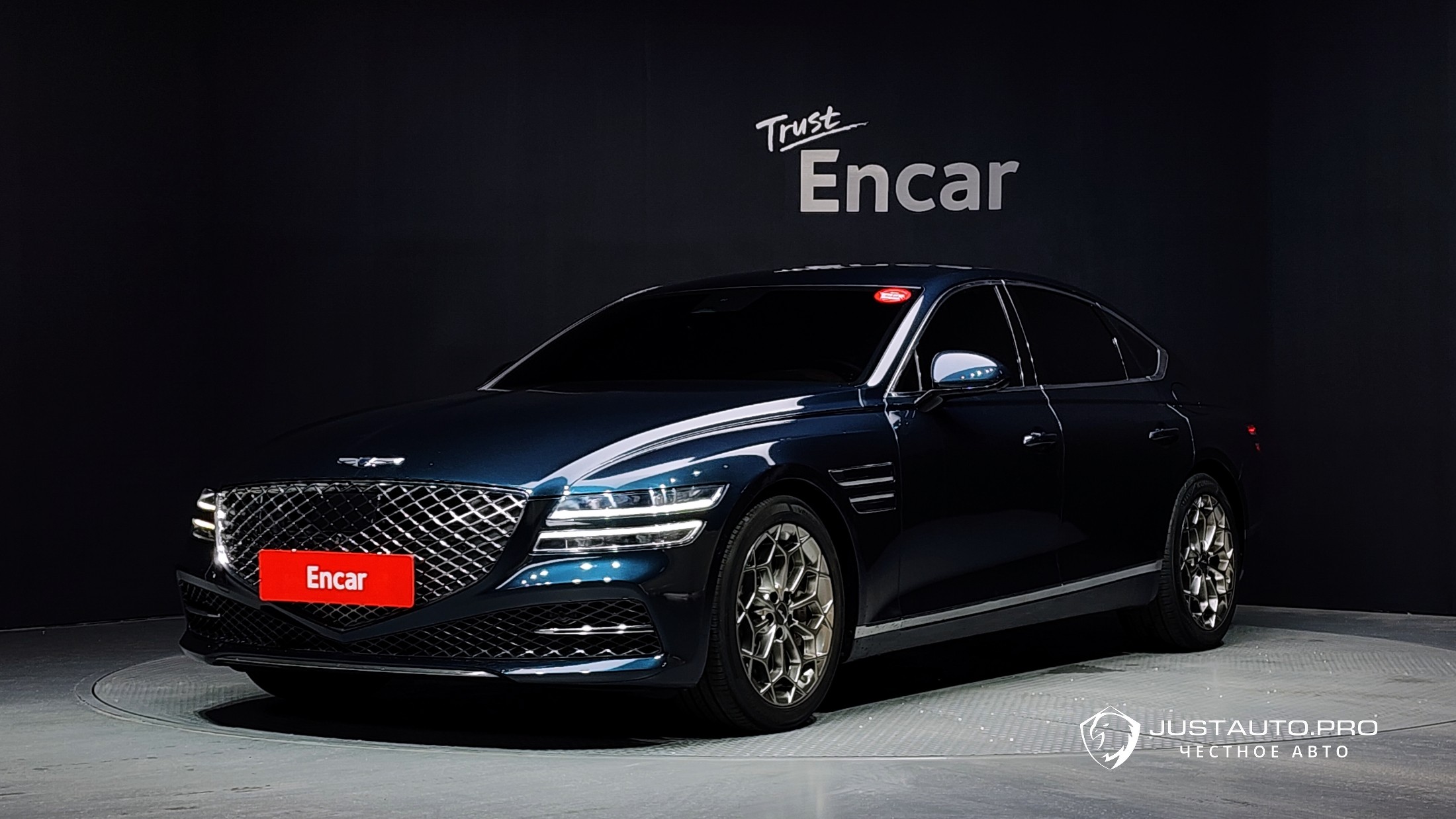 Автомобиль Genesis G80