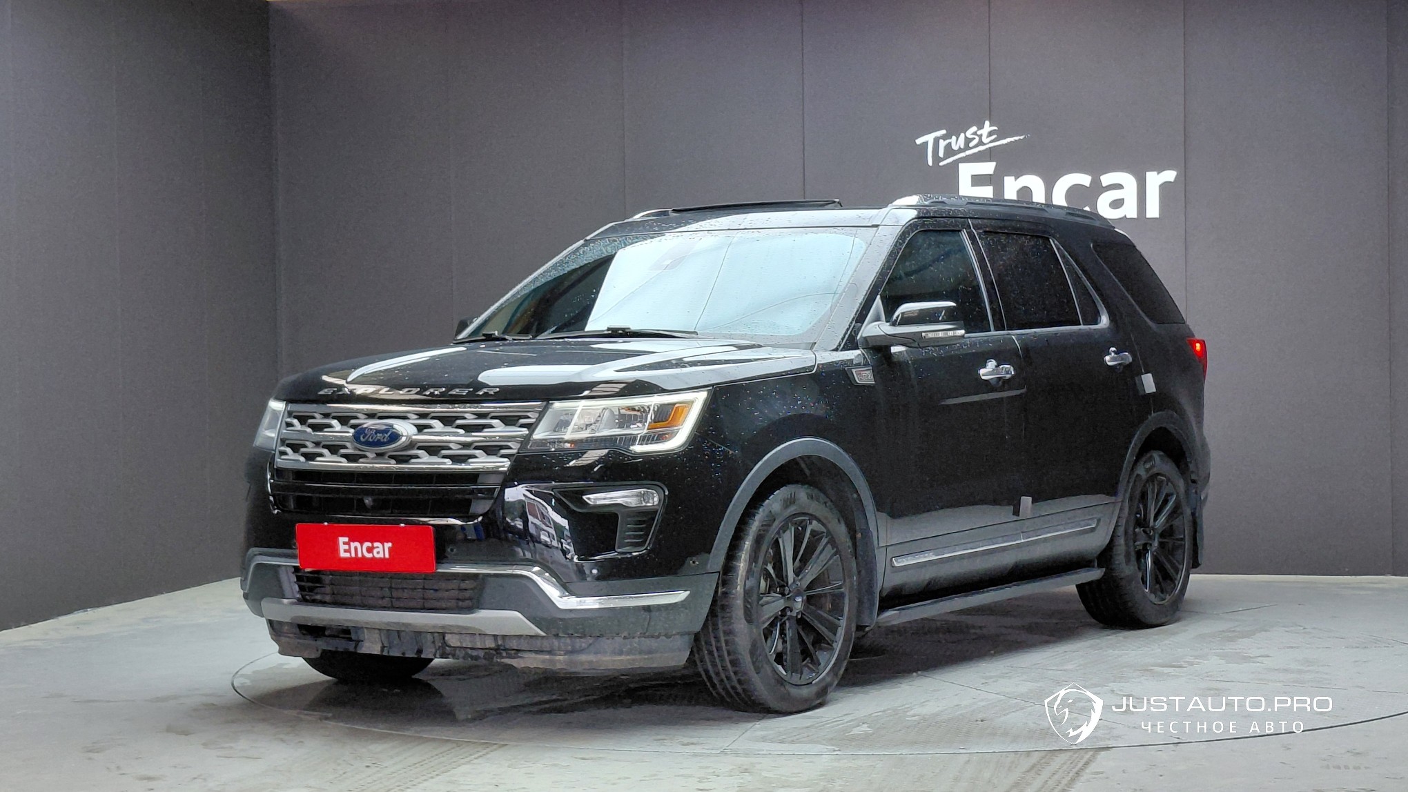 Автомобиль Ford Explorer