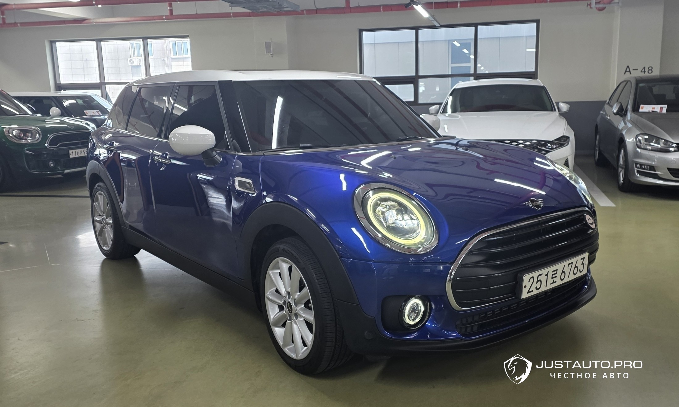 Автомобиль Mini Clubman