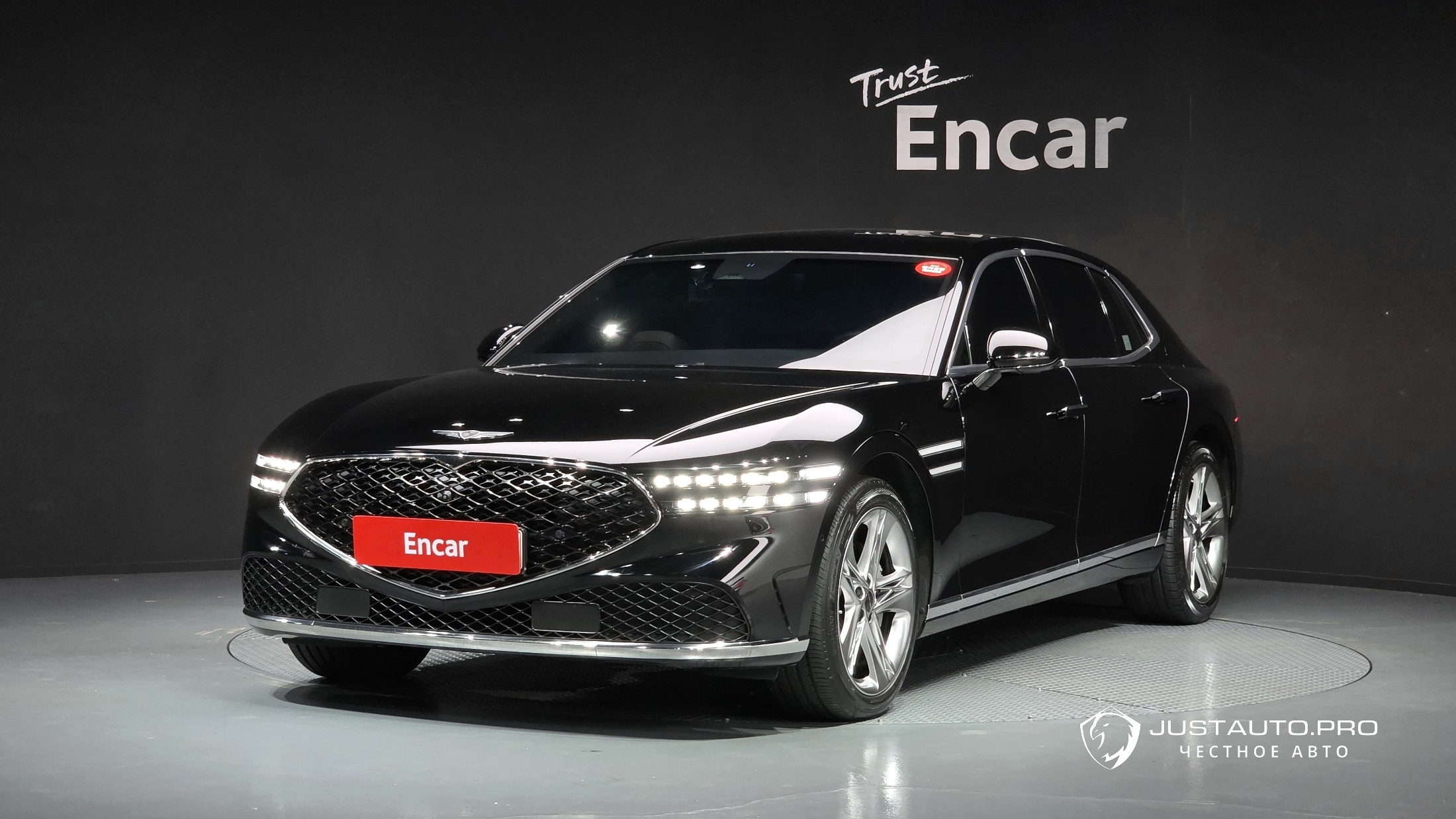 Автомобиль Genesis G90