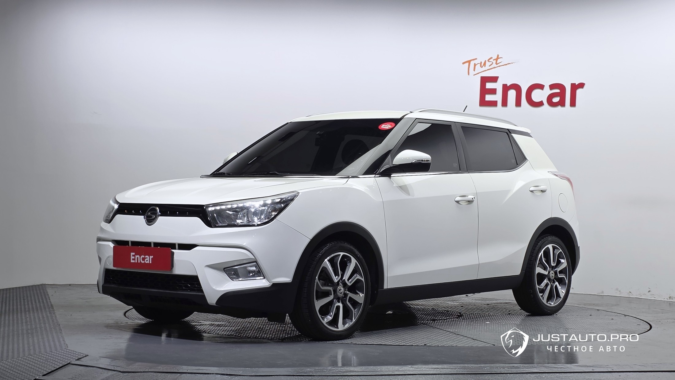 Автомобиль KG_Mobility_Ssangyong TIBOLI
