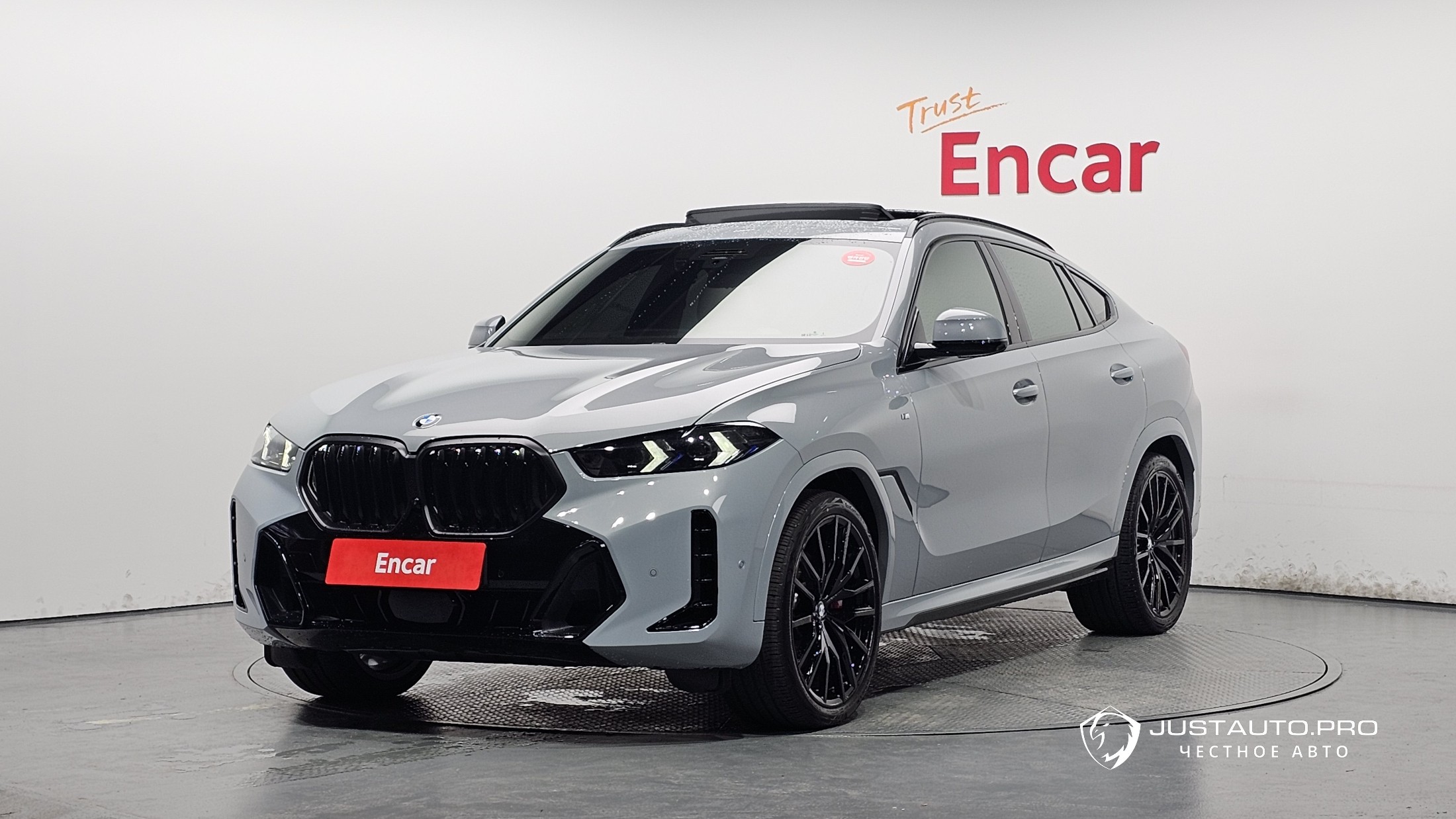Автомобиль BMW X6