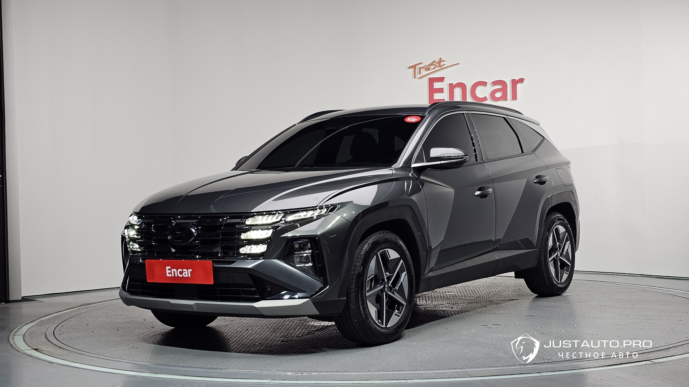 Автомобиль Hyundai Tucson