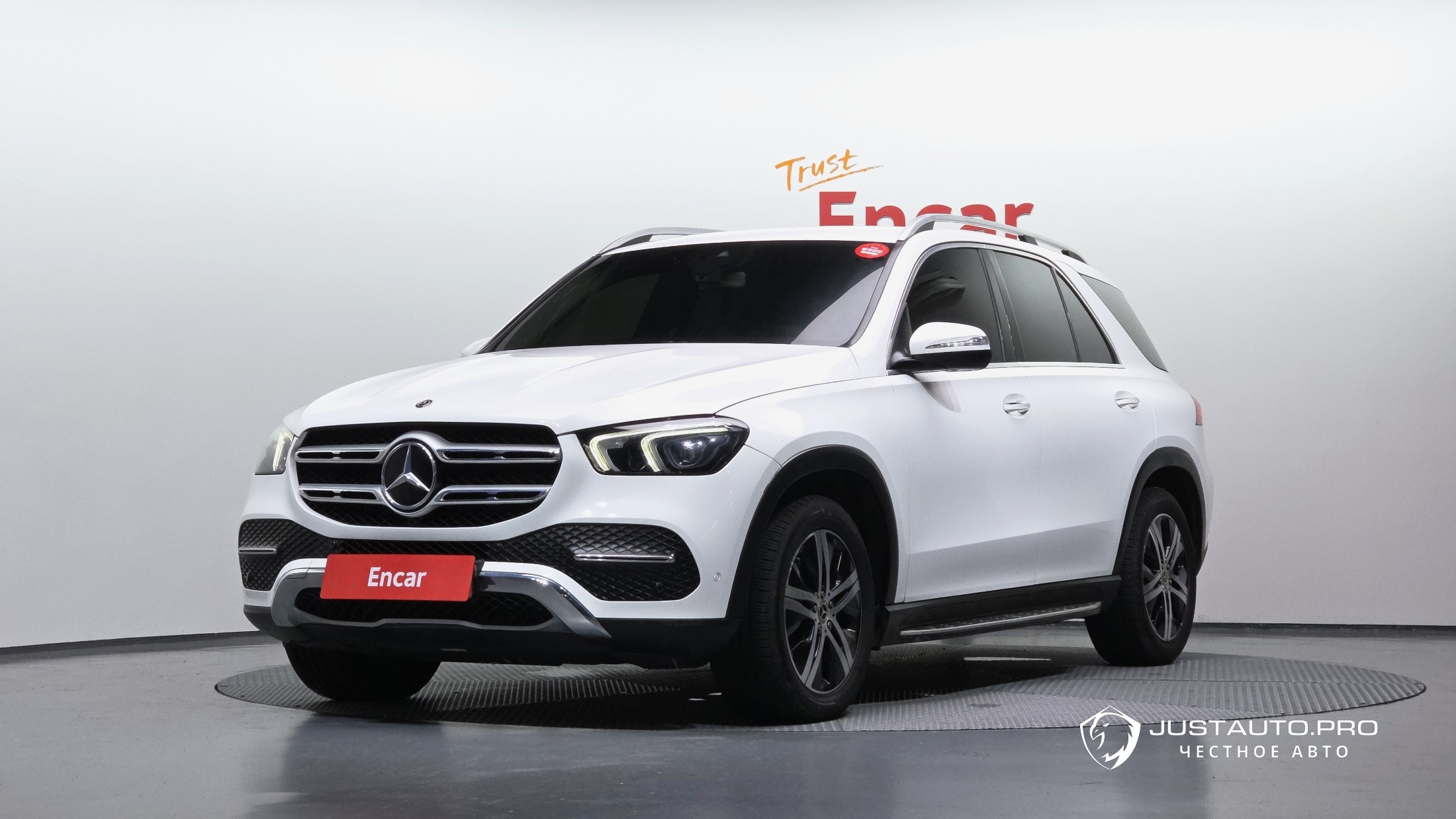 Автомобиль Mercedes-Benz GLE-Class