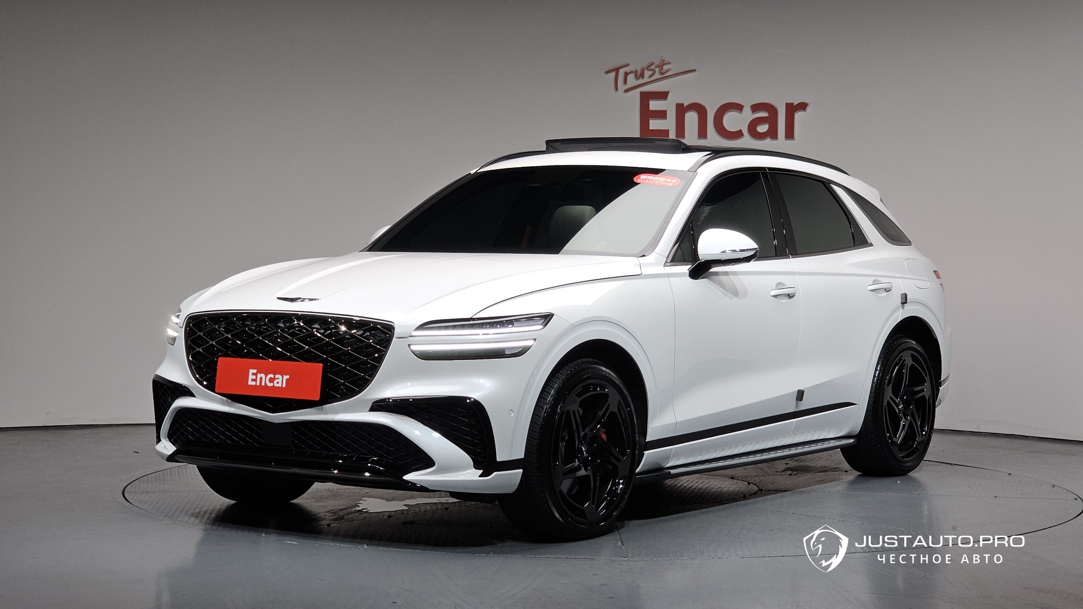 Автомобиль Genesis GV70