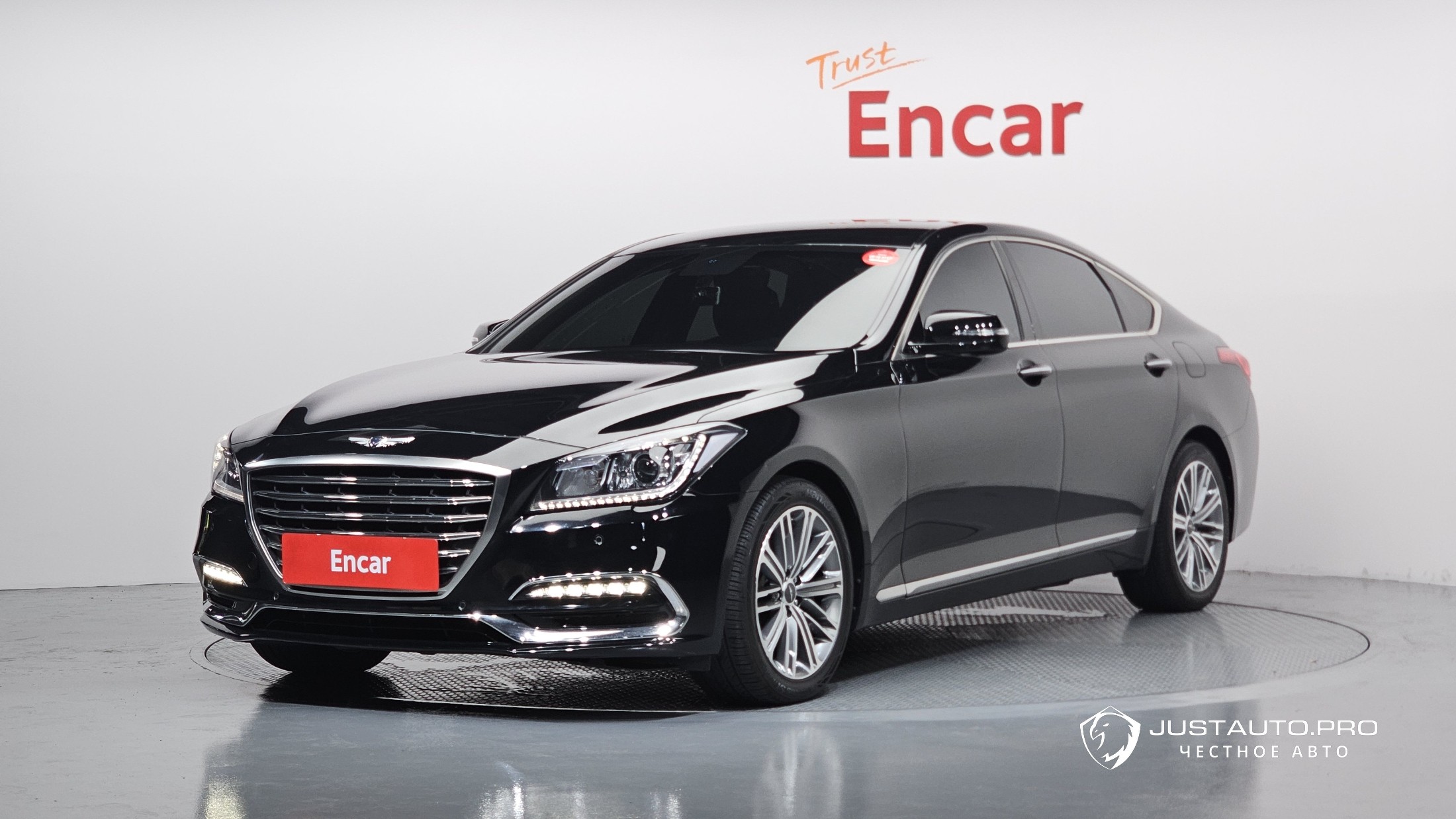 Автомобиль Genesis G80