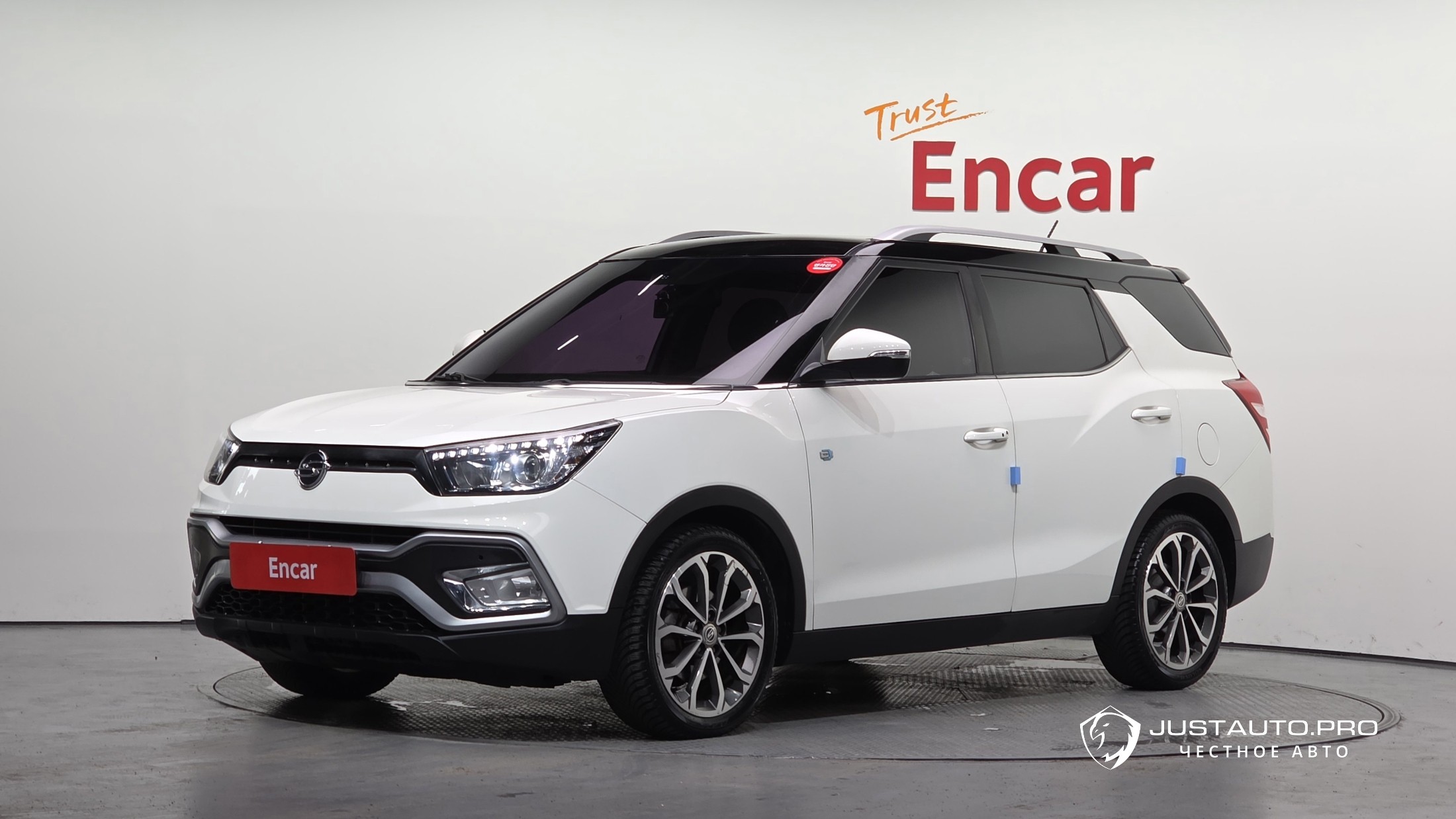 Автомобиль KG_Mobility_Ssangyong TIBOLI