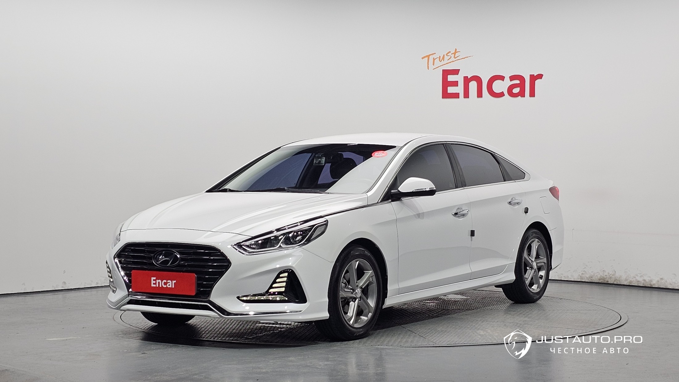 Автомобиль Hyundai Sonata